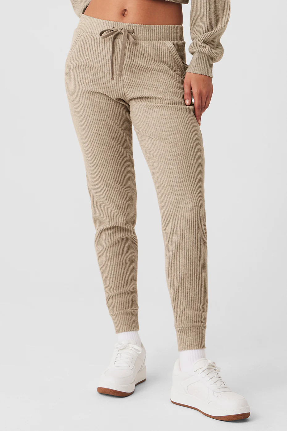 ALO | Muse Sweatpant in Gravel Heather Beige, Size: 2XS | Alo Yoga (US)