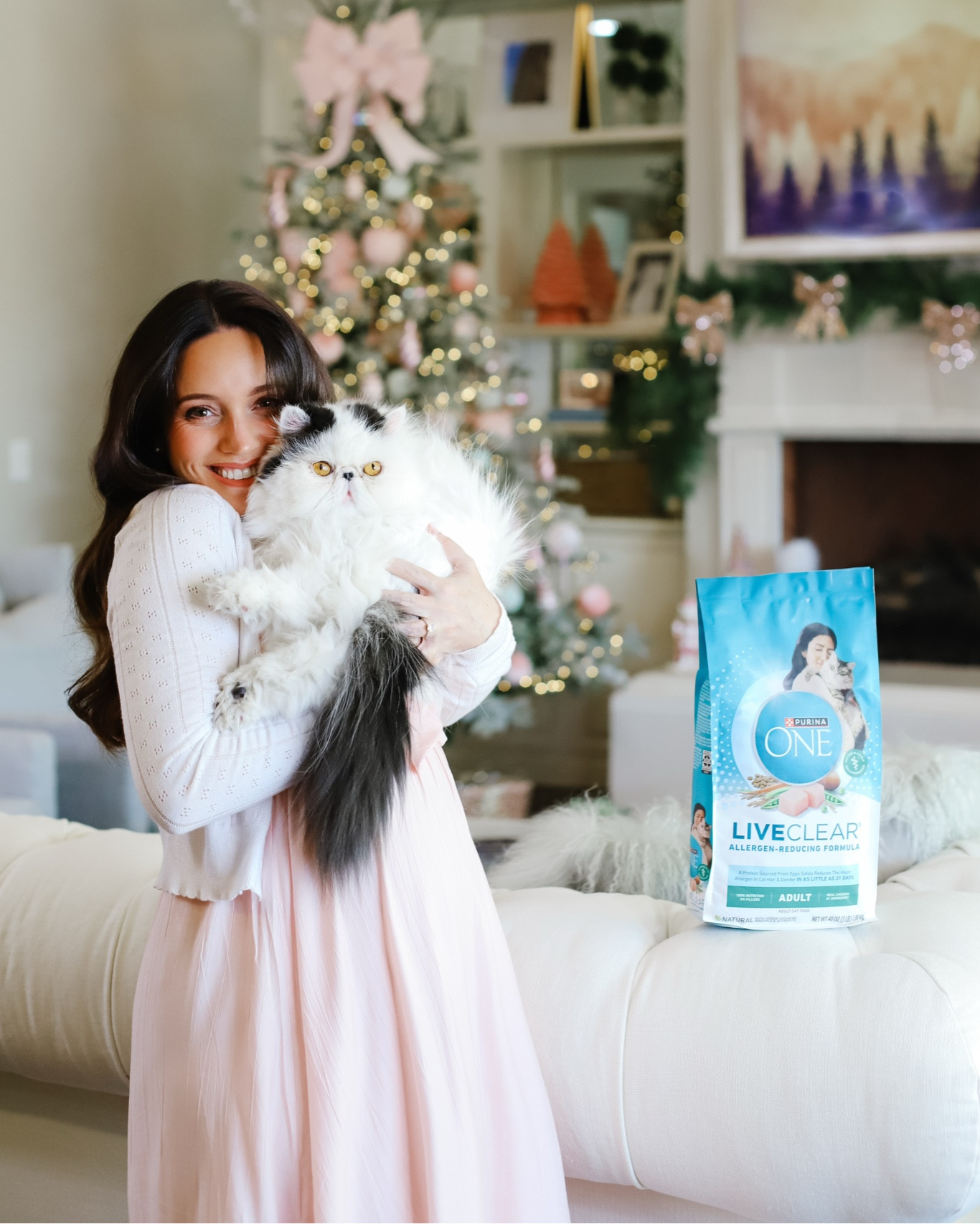 Did ya’ll know I’m sensitive to cat ALLERGENS?! SHOCKING I know! #ad For the past eight years I’ve been living with a stuffy nose and that’s why I’m so happy to be partnering with @target and @purinaone_us to share with you their revolutionary Purina ONE LiveClear pet food that helps reduce the major allergen found in cat hair and dander. This high-quality cat food key ingredient is an egg powder which neutralizes the allergen in a cats mouth and reduces the amount of allergens they transfer to their skin and fur while grooming! In return, leaving you itch free!

If you’re sensitive to cat allergens like me, definitely give Purina ONE and shop here or at target! #purinaone #purinaoneliveclear #TargetPartner #Target 



#LTKHome #LTKKids #LTKFamily