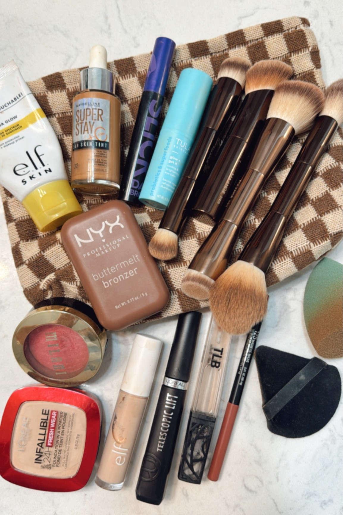 This is my everyday makeup and exactly what I’m taking on vacation! The makeup brushes are from TikTok shop and I can’t find them anywhere else so if you follow me on TikTok you can shop them there  #beauty #makeup #cruise #travel