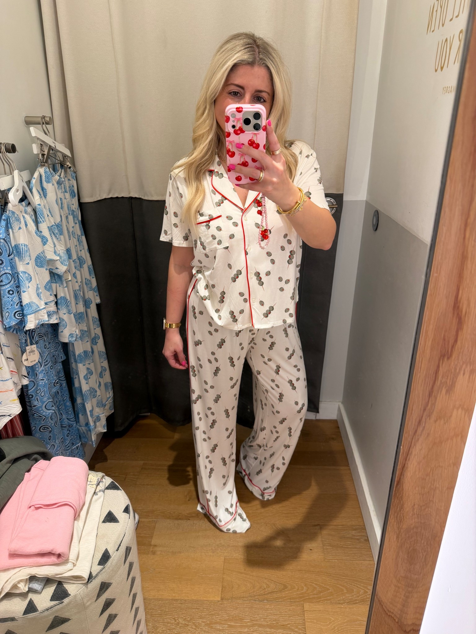 New @Aerie pjs!
Size m