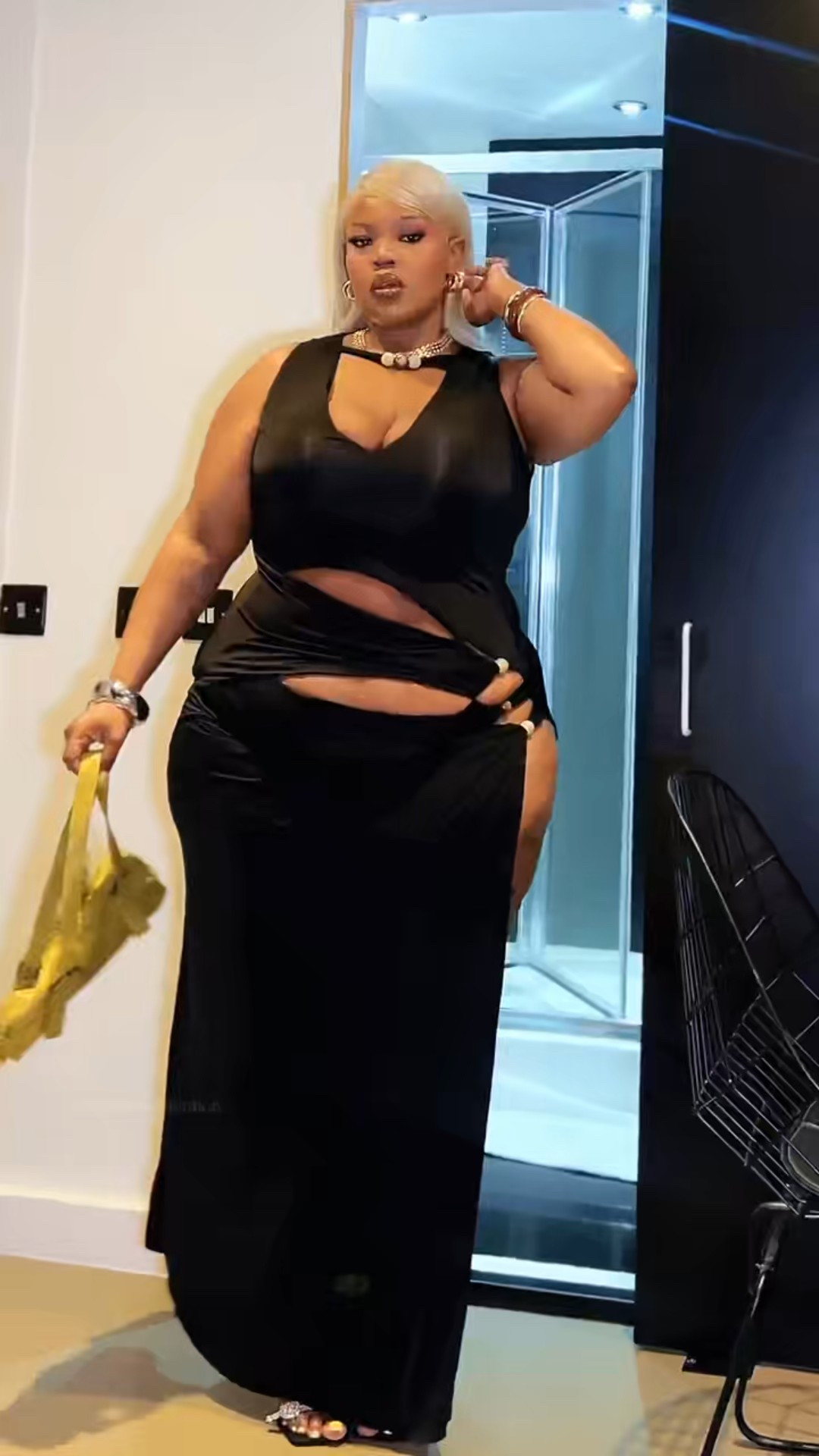 I love a cute cutout dress 

#LTKuk #LTKsummer #LTKluxury