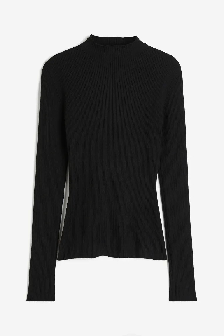 Turtleneck top | H&M (UK, MY, IN, SG, PH, TW, HK)