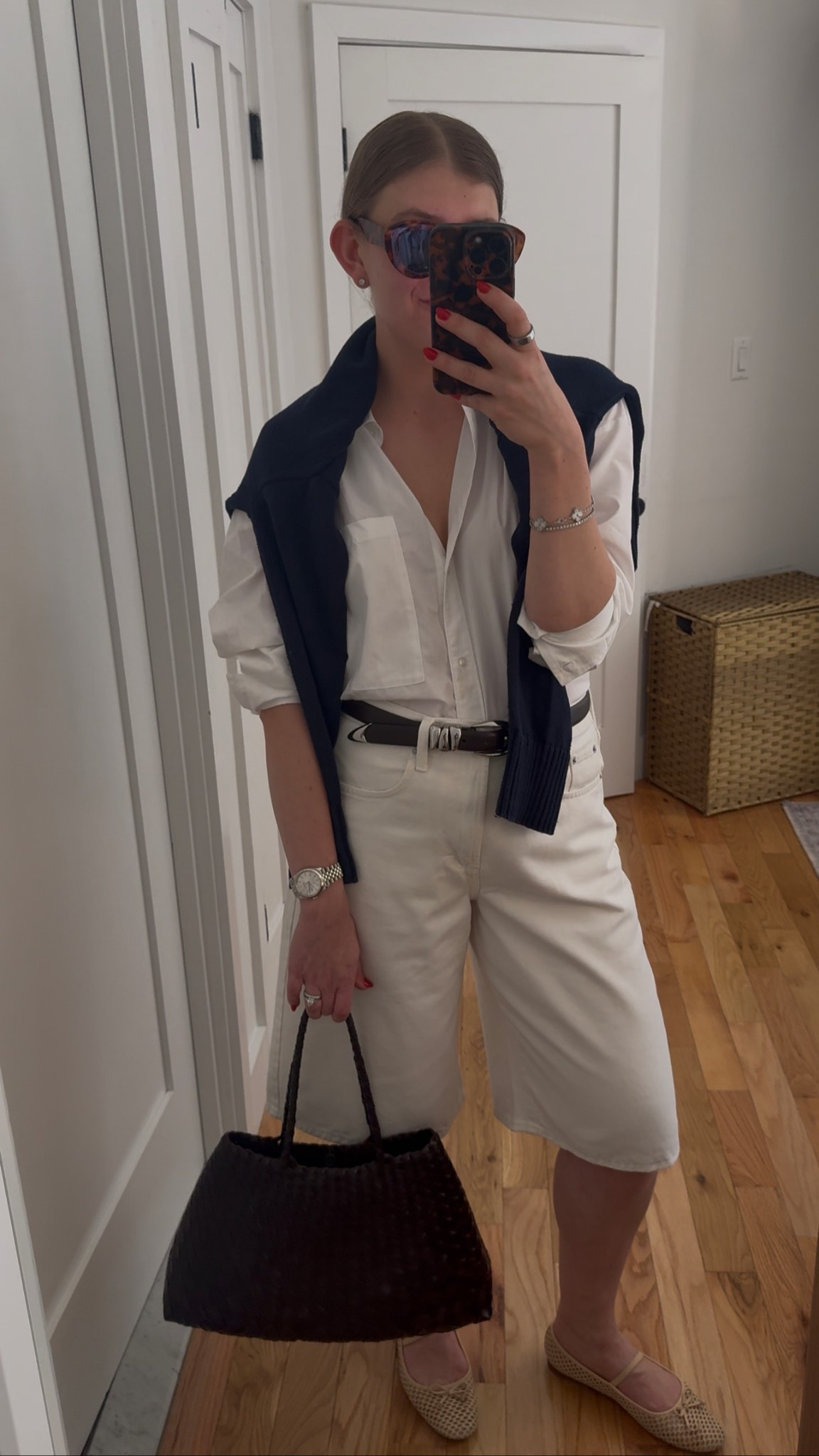 don’t be afraid to try Bermuda shorts this season! such a nice alternative to shorter denim options 

#LTKFindsUnder100 #LTKMidsize #LTKStyleTip