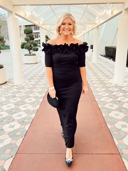 This wonderful stretchy black dress is flattering for any body type! And these heels make the outfit 🖤

#LTKwedding #LTKshoecrush #LTKtravel