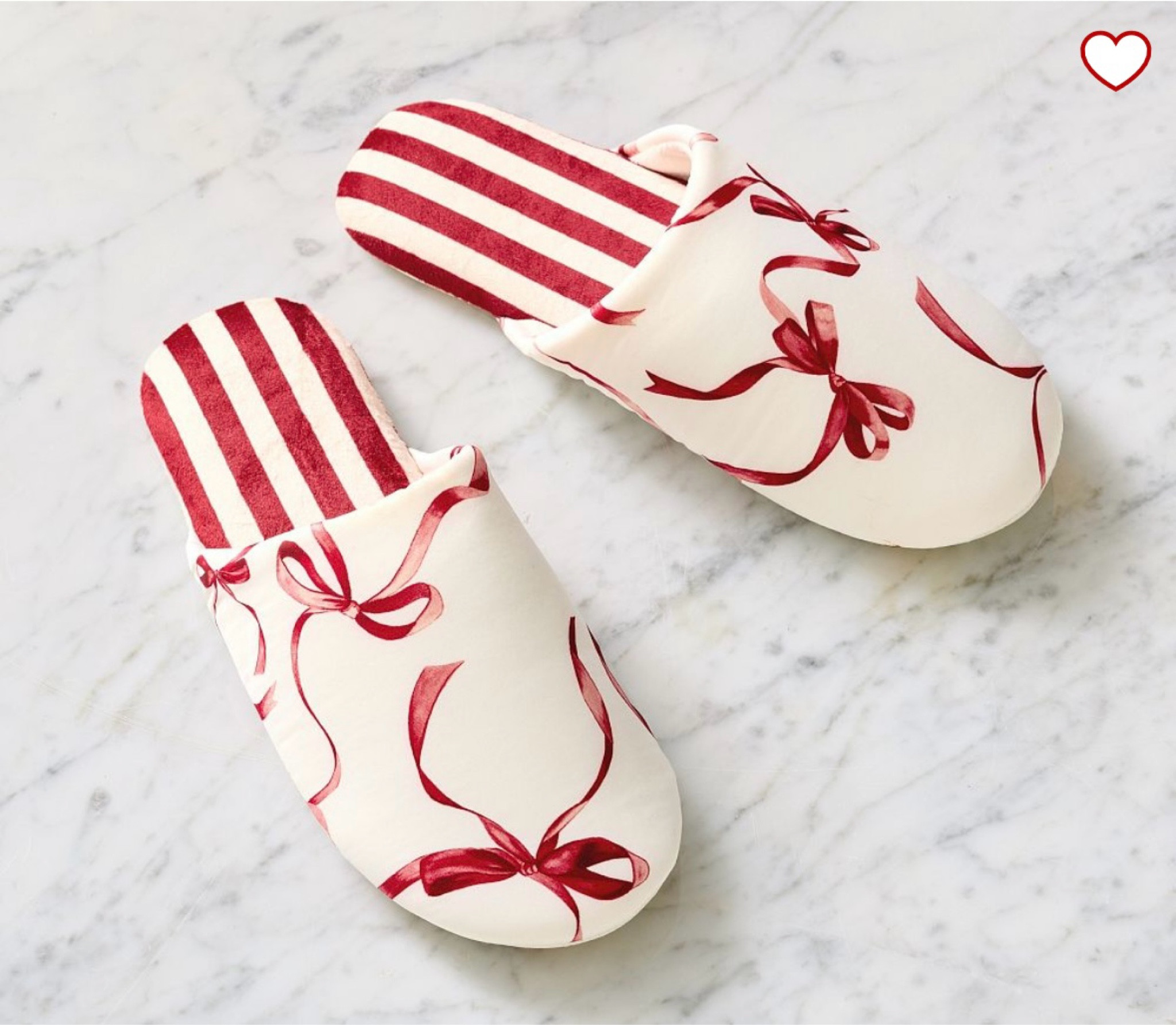 🎀 super cute slippers 