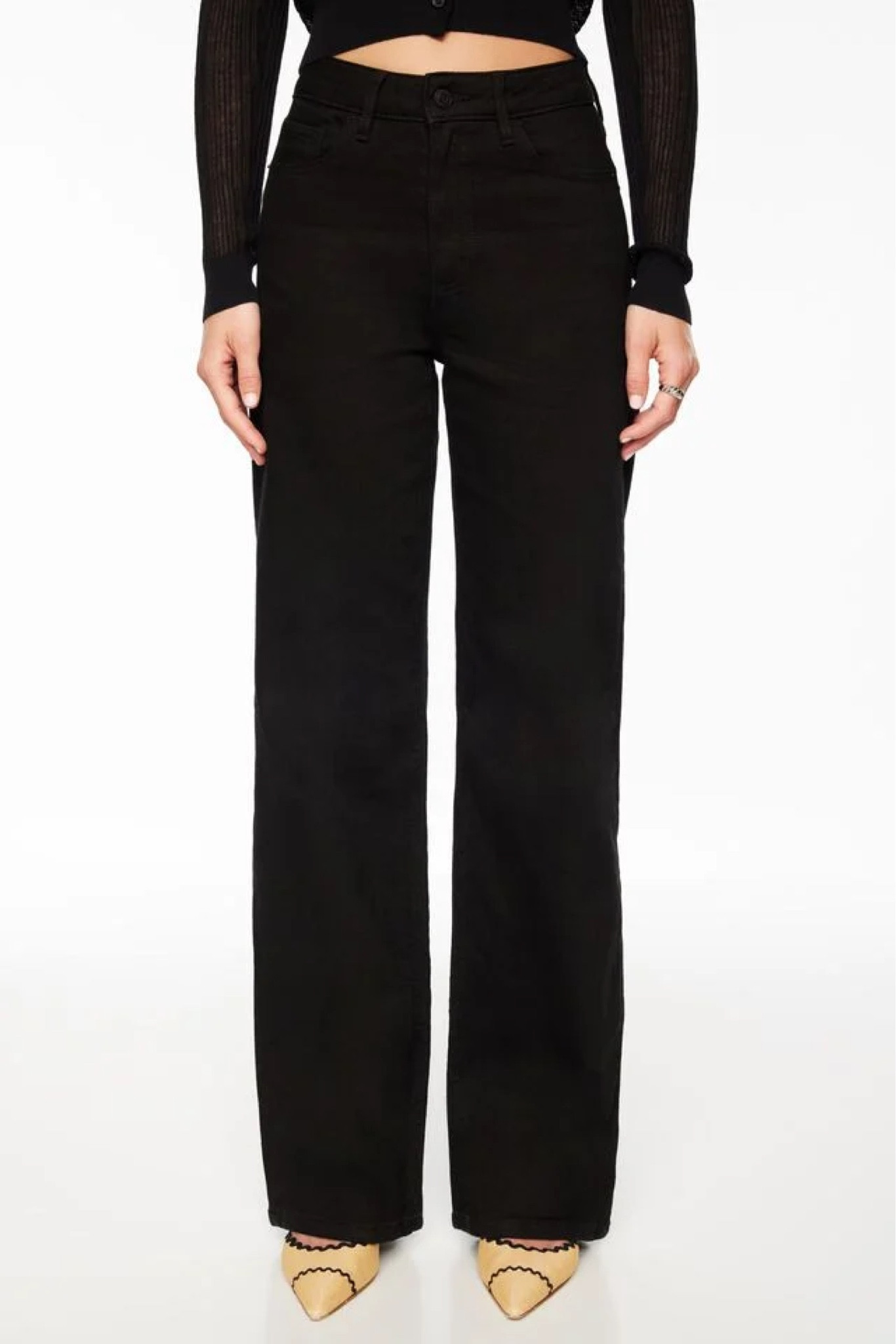 The perfect high waist Wide Leg Jeans😍


#LTKfindsunder100 #LTKstyletip #LTKGiftGuide