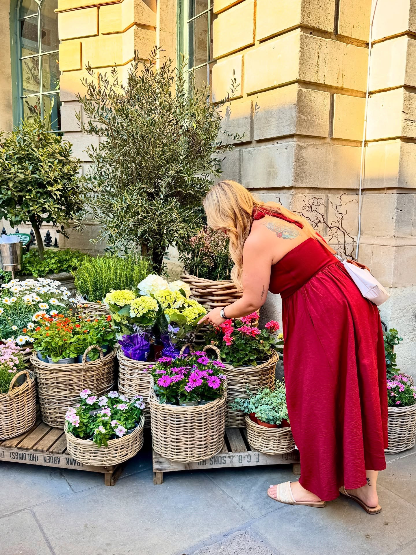 This weekend has felt like summer is cloned the corner. 

Summer dresses, sandal and shopping 👏🏻

#summerfashion #summerdress #feelslikesummer

#LTKdresses #LTKstyletip #LTKsummer