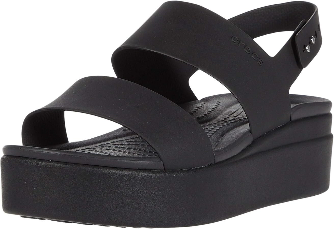Crocs Women’s Brooklyn Low Wedges, Platform Sandals | Amazon (US)