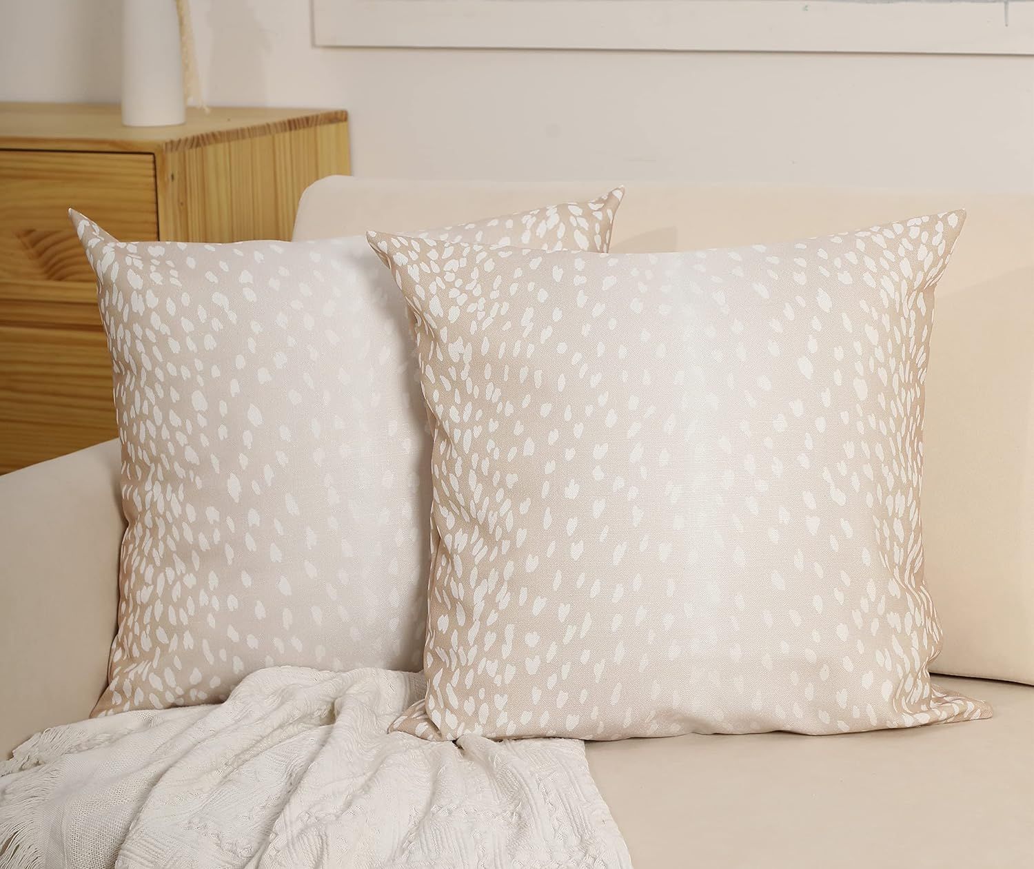 THOVSMOON Antelope Pillow Covers 20x20 Inch Set of 2 Animal Farmhouse Decorative Throw Pillow Cov... | Amazon (US)