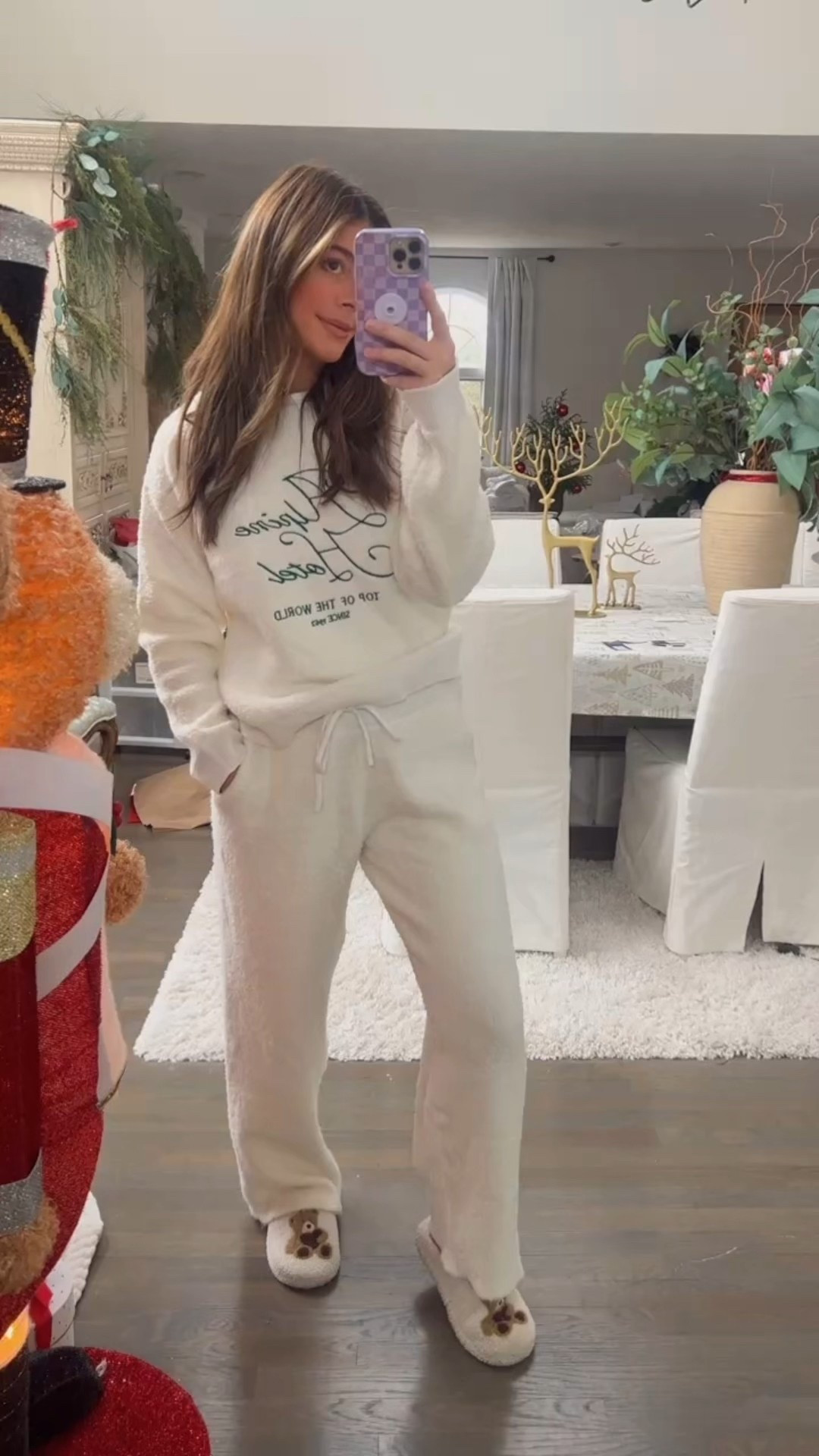 Extra cozy with zero effort! ☃️🤍

#LTKFindsUnder50 #LTKgrwm #LTKootd