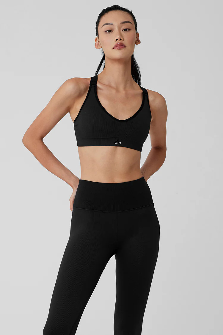 Seamless Ribbed Favorite Bra | Alo Yoga (US)