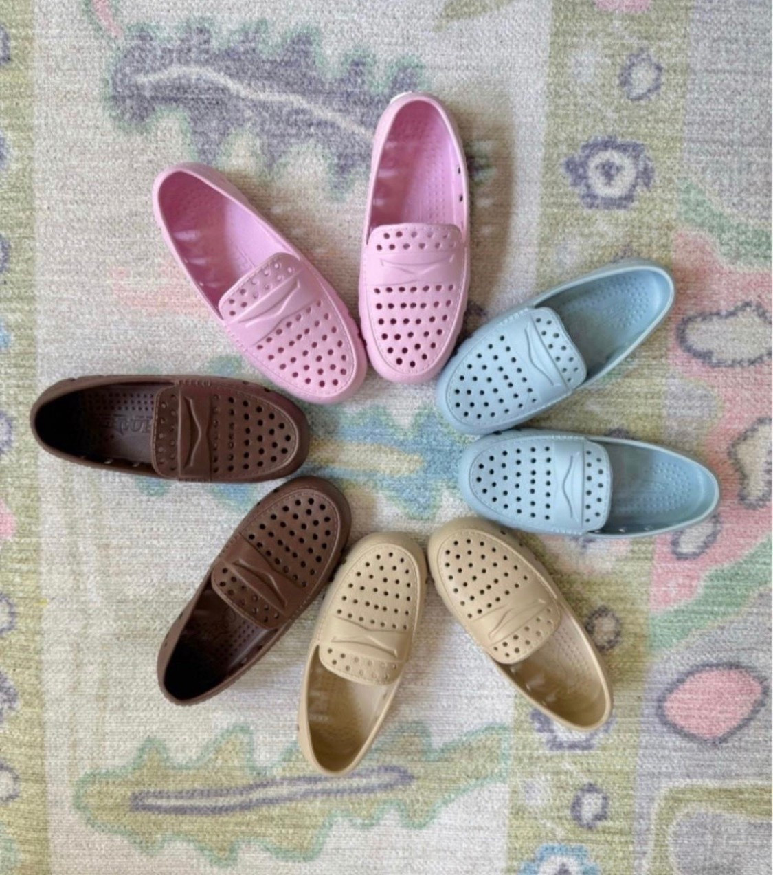The shoe for summer for Duke!! These adorable loafers are perfect for the pool or beach because they are both scuff-proof and slip-resistant, they are literally made for water!!


Childrens shoes
beach shoes
pool shoes 
toddler shoes 

 #LTKShoeCrush

#LTKKids #LTKSwim #LTKBaby