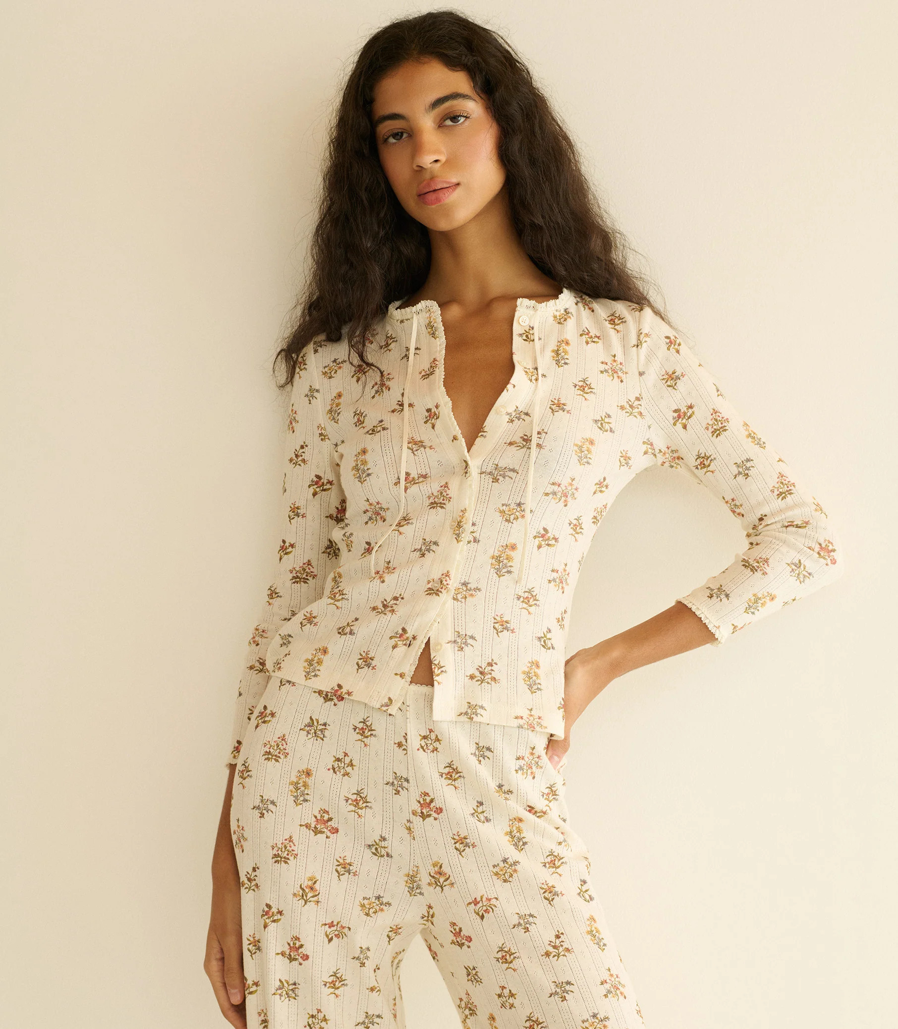 Alexandria Tee - Creme Petit Palais | D\u00d4EN | DOEN