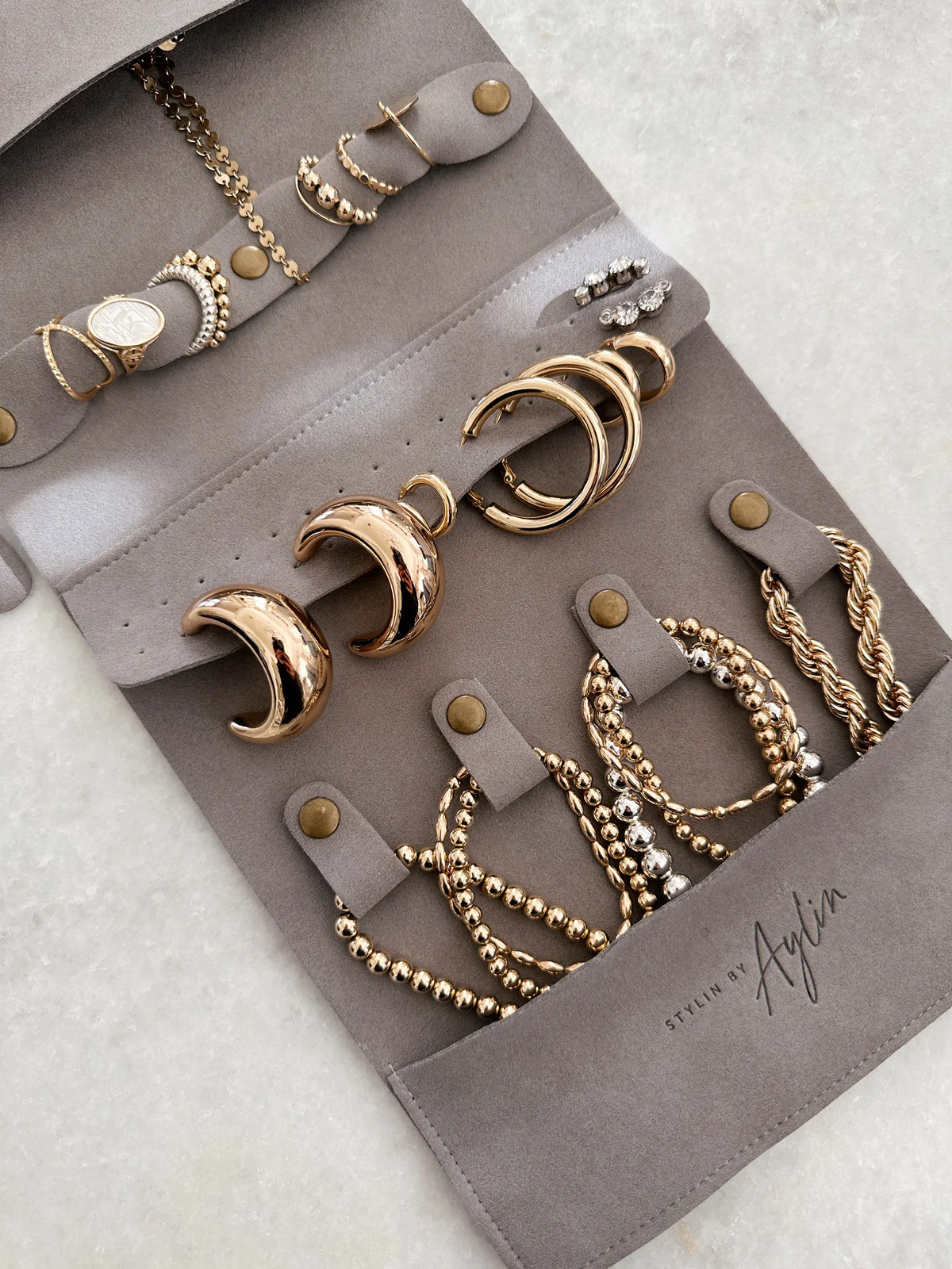 JEWELRY TRAVEL BAG | Stylin by Aylin