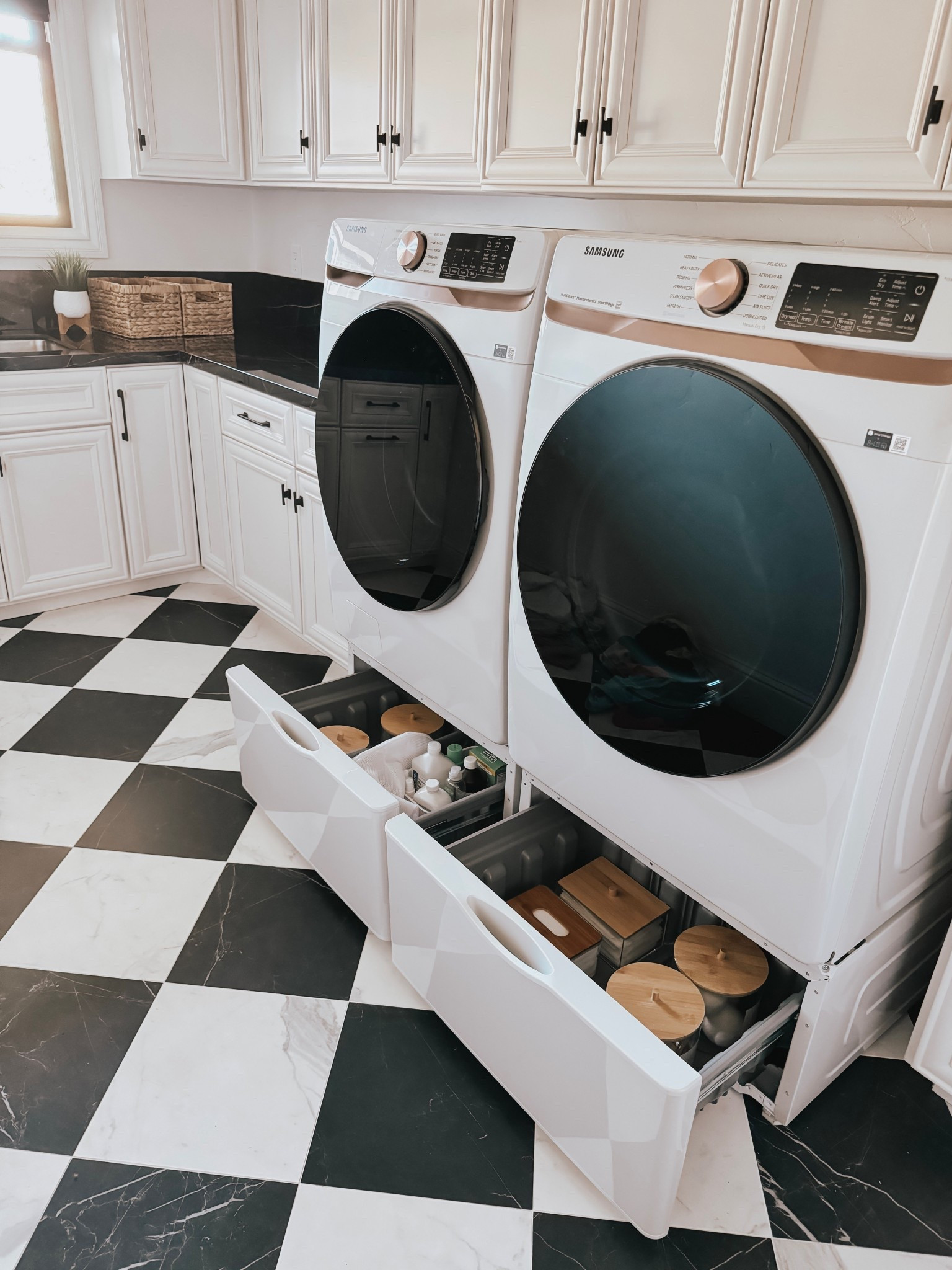 These products will keep your laundry room super organized. Highly recommend! 

#LTKHome