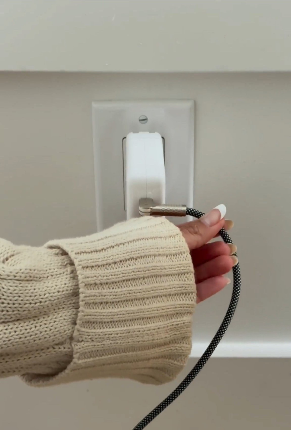 Scroll to shop!! Follow for more!!! Xo! ✨


#LTKGiftGuide #LTKHoliday #LTKHome