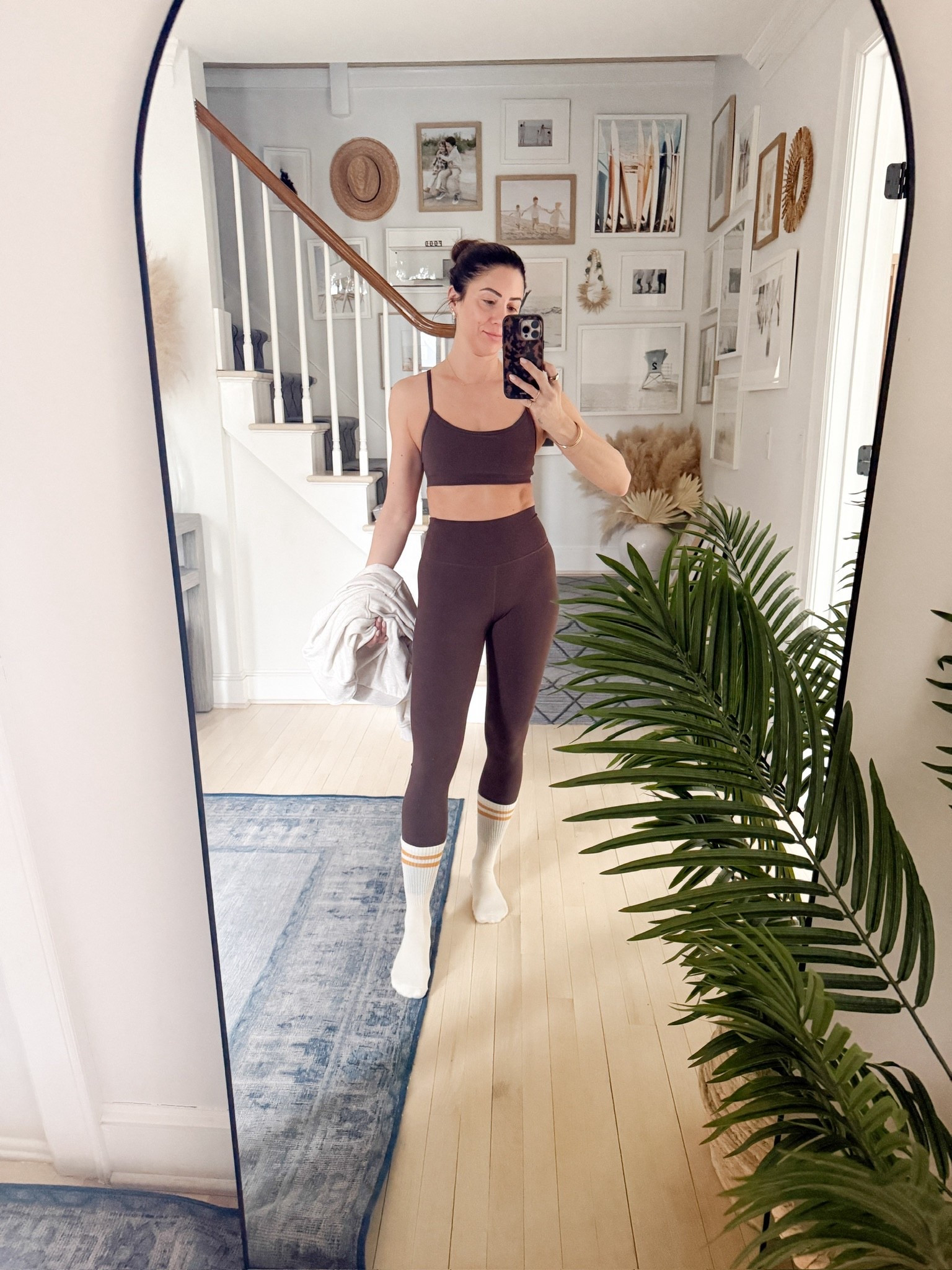 Workout OOTD ✨ @Vuori US set + Amazon Pilates socks. 



#LTKfitnessgoals #LTKootd #LTKActive