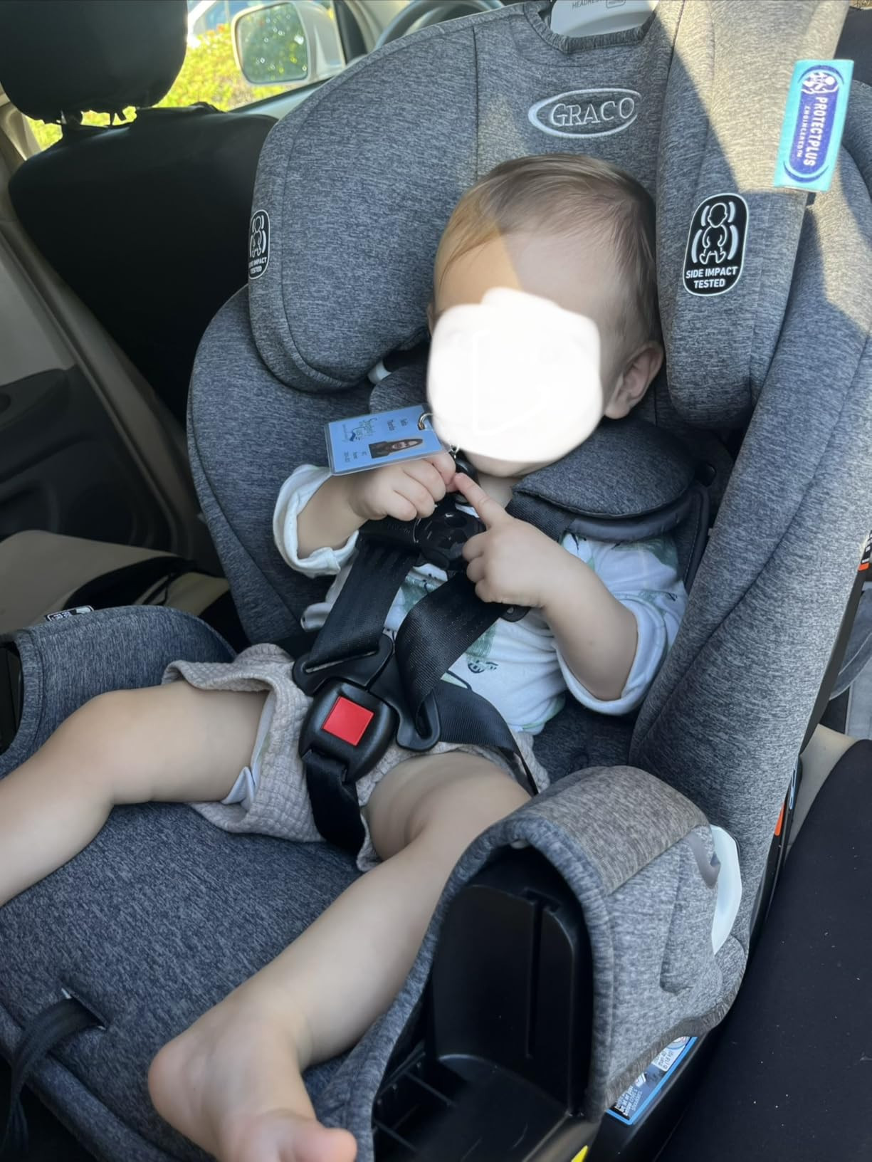 Graco Extend2Fit Convertible Baby Car Seat, Rear and Forward Facing, Adjustable Extension Panel f... | Amazon (US)