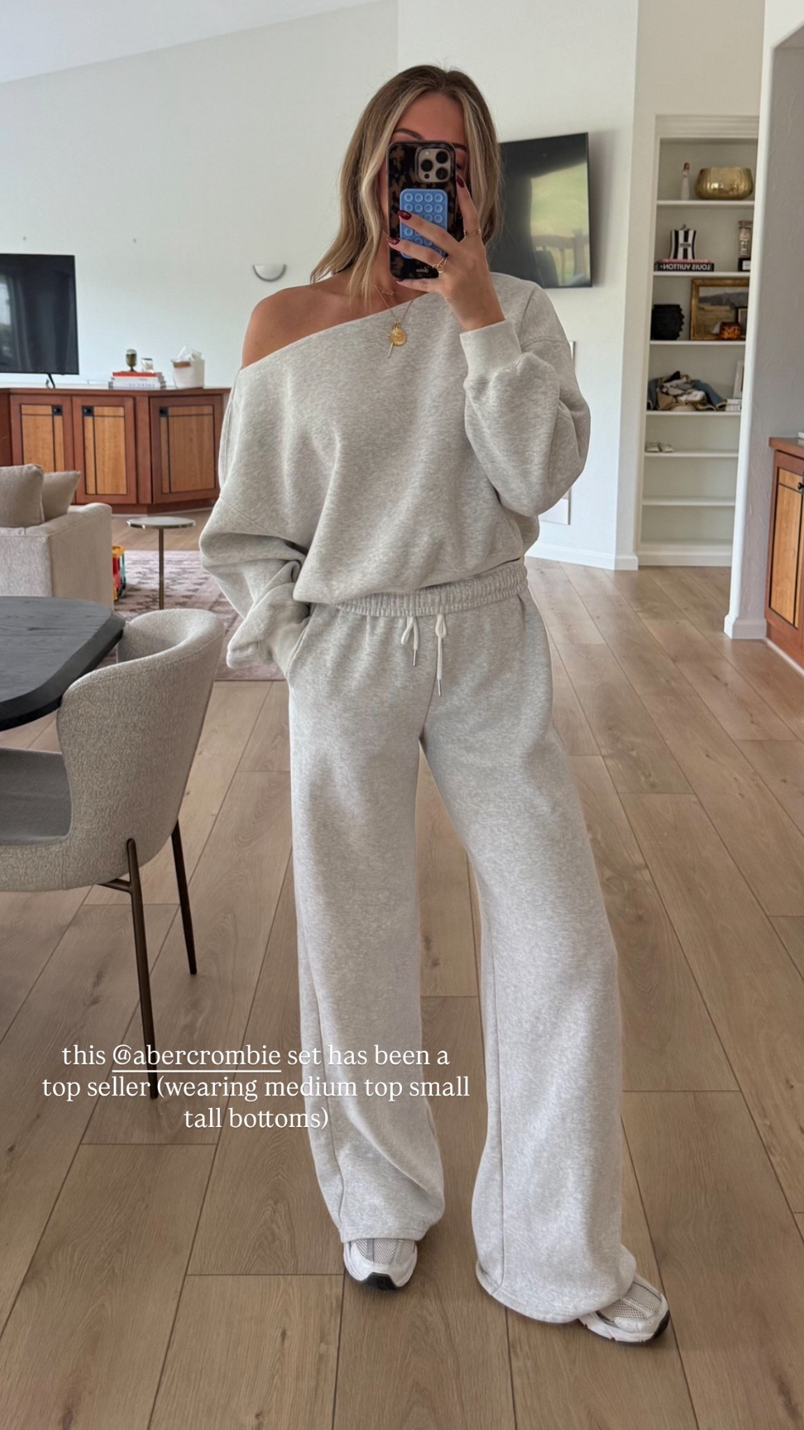 Code CYBERAF for extra 15% off Abercrombie sale favorites

#LTKHoliday #LTKCyberWeek #LTKGiftGuide