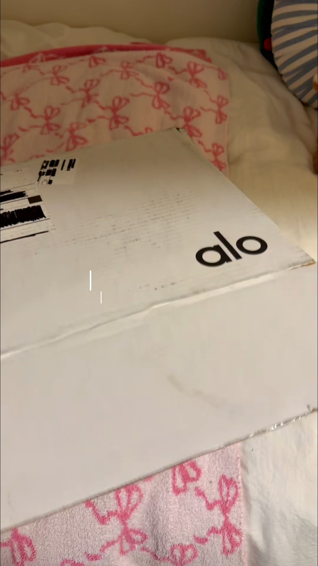 Alo Unboxing!!!😇💛🤸‍♀️



#LTKgrwm #LTKFindsUnder100 #LTKootd