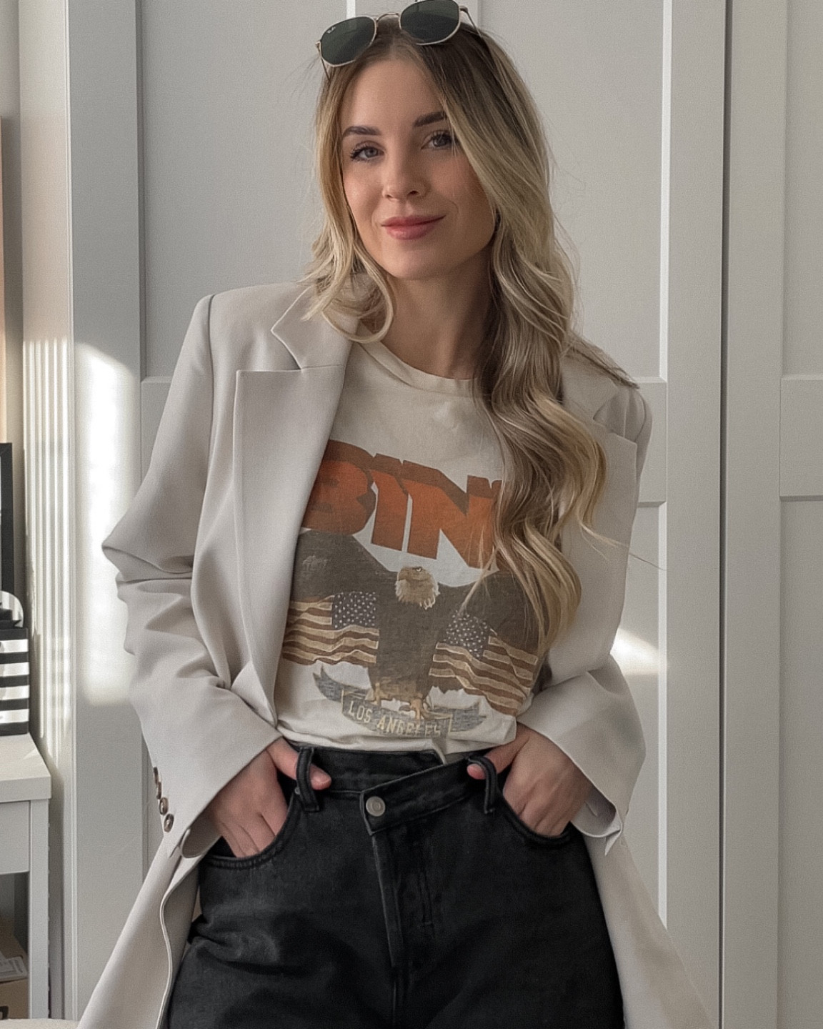2/30 Days of Winter
Outfit Ideas in Australia
- black jeans, converse, Anine Bing shirt and a cream blazer 

#LTKaustralia #LTKstyletip #LTKSeasonal