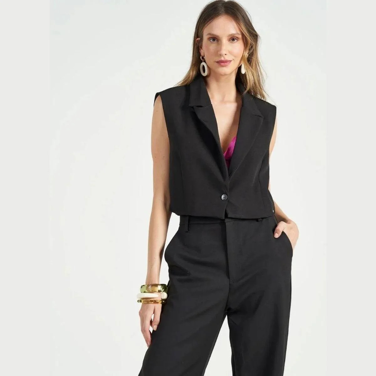 Colete Colcci Cropped Alfaiataria Preto - Preto | Zattini | Zattini (BR)