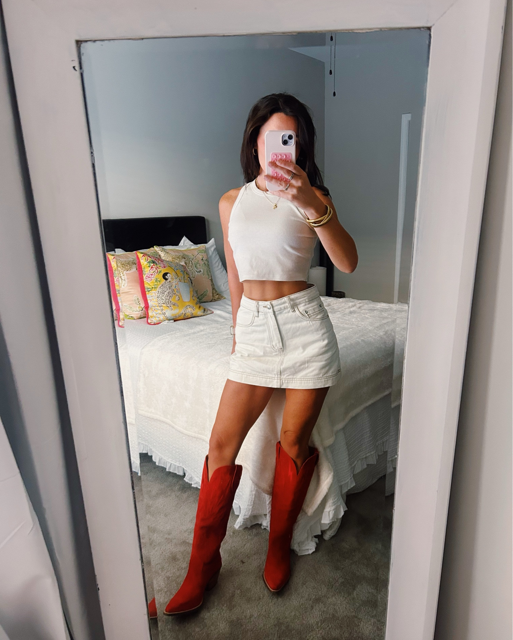 game day ❤️🍒‼️🍉🍓💄

#LTKStyleTip #LTKFindsUnder100 #LTKSeasonal