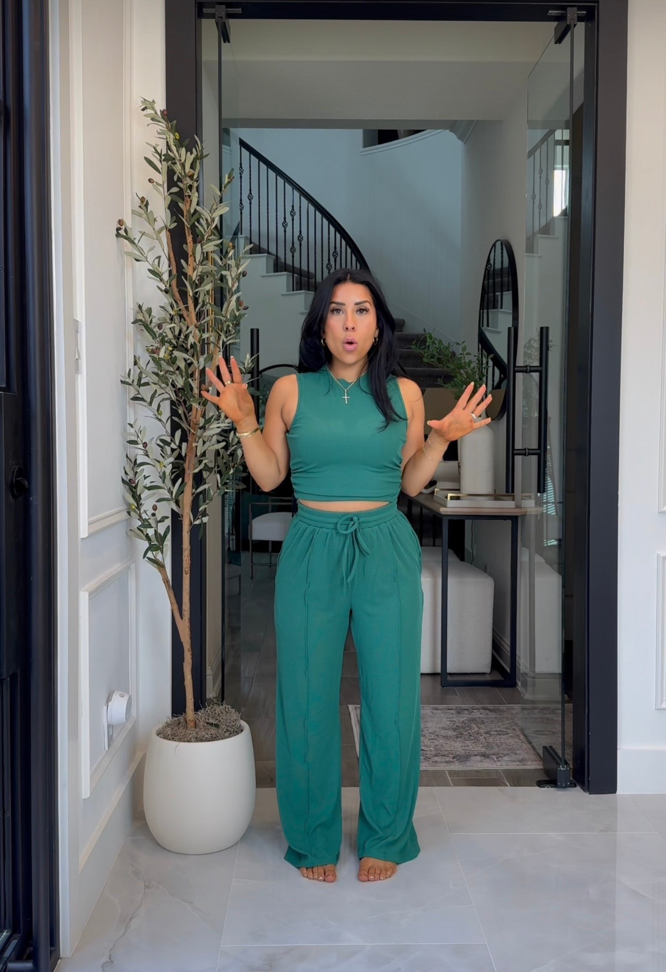 I have this set in several colors- it’s that good!! 

Amazon fashion 
Amazon finds
Amazon must haves 
Travel outfit 
Matching set 
Amazon 
Travel set 

#LTKdayinmylife #LTKSaleAlert #LTKootd