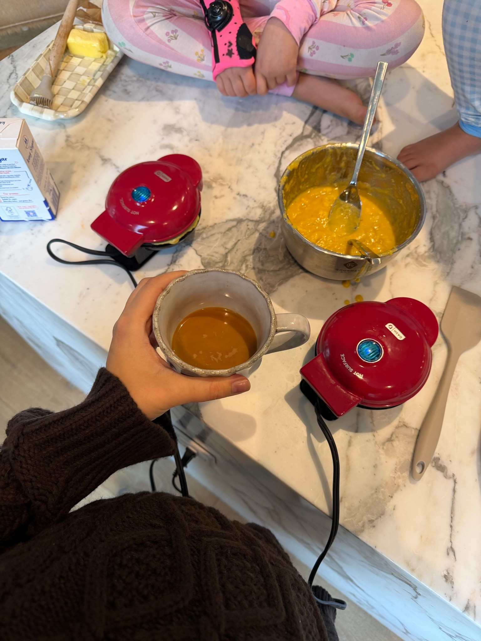 Our slow Sunday morning heart shaped waffles🧇🤍

Dressupbuttercup.com #dressupbuttercup #dederaad


#LTKValentine #LTKmomlife #LTKdayinmylife