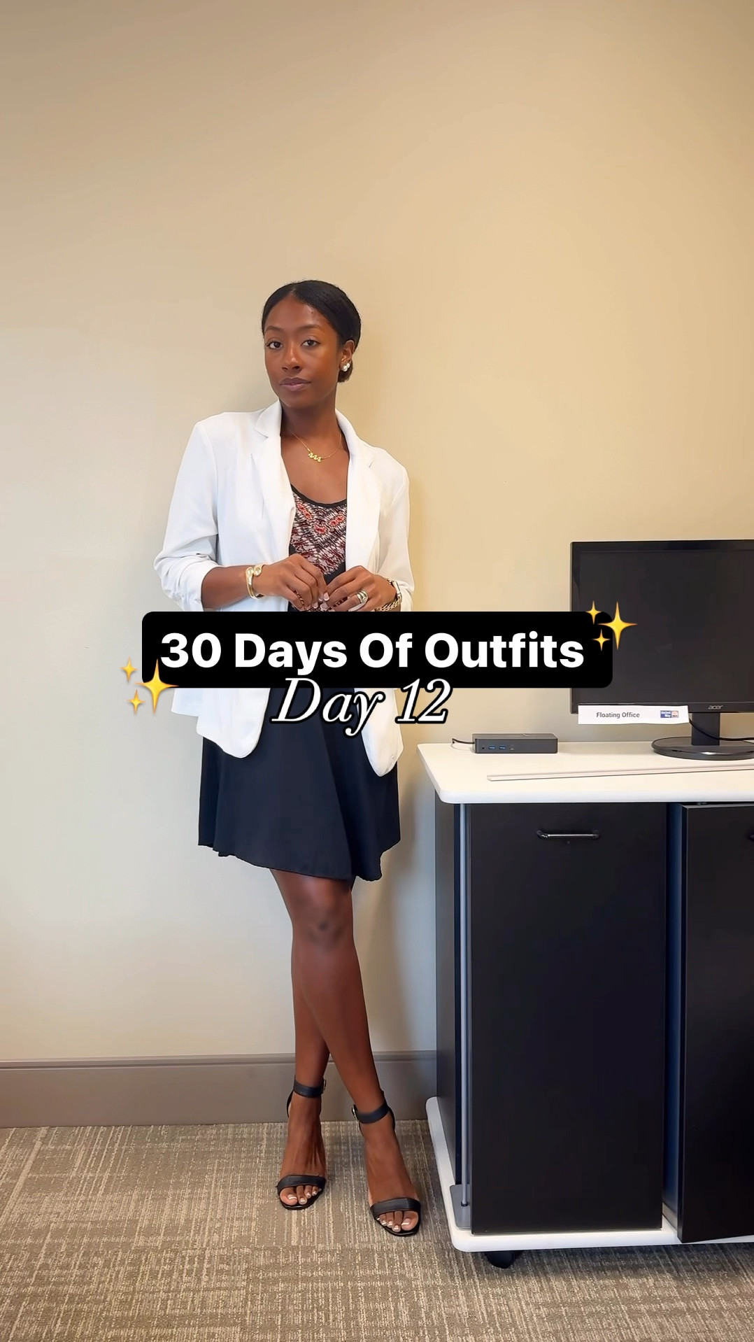 Summer work outfit idea

Travel outfit, 4th of July, work wear, what to wear to the office in the summer, sandals, summer outfits 


#LTKSummerSales #LTKStyleTip #LTKWorkwear #LTKVideo #LTKFindsUnder50