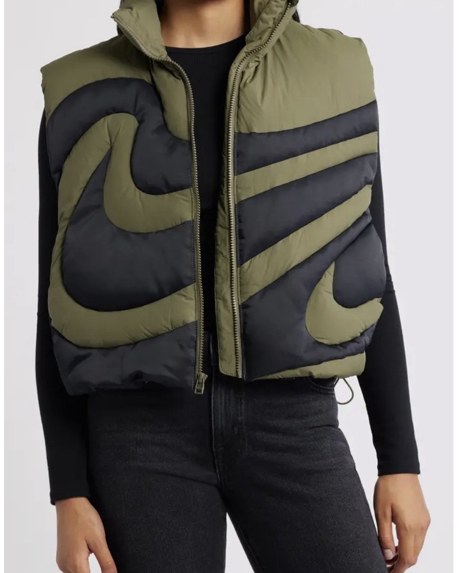 Nike Down Vest

Love this vest. Great winter outerwear. 



#LTKSaleAlert #LTKActive #LTKGiftGuide