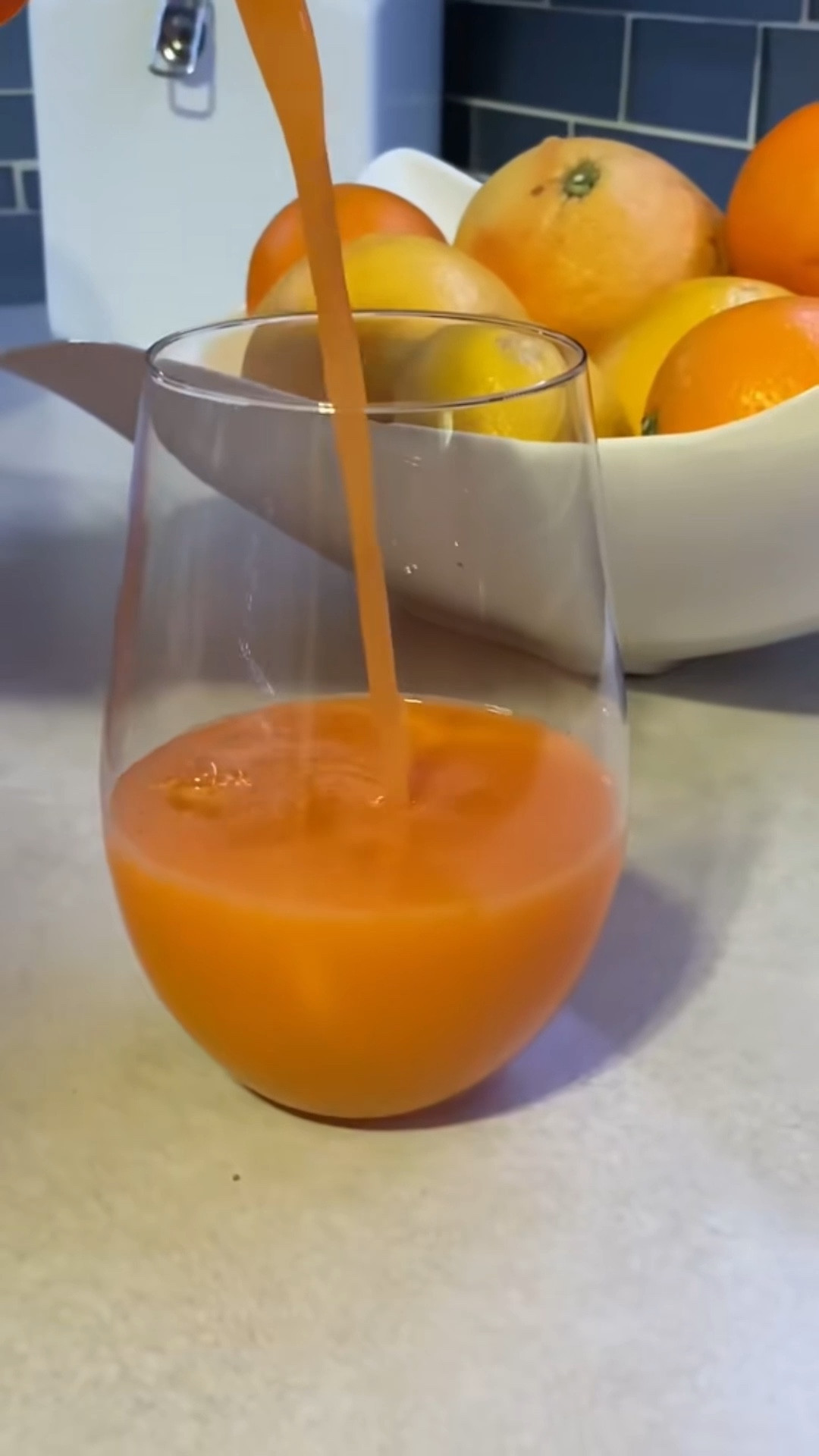 Juicing "Hot Shots"

Anti Inflammatory • Immunity Boost • Gut Health

Ingredients:
Lemon, Orange, Tumeric, Cayanne Pepper, Ginger, and Black Pepper

#detoxjuice #juicingrecipes #juicingforhealth #digestion
#naturalremedies

#LTKActive #LTKHome