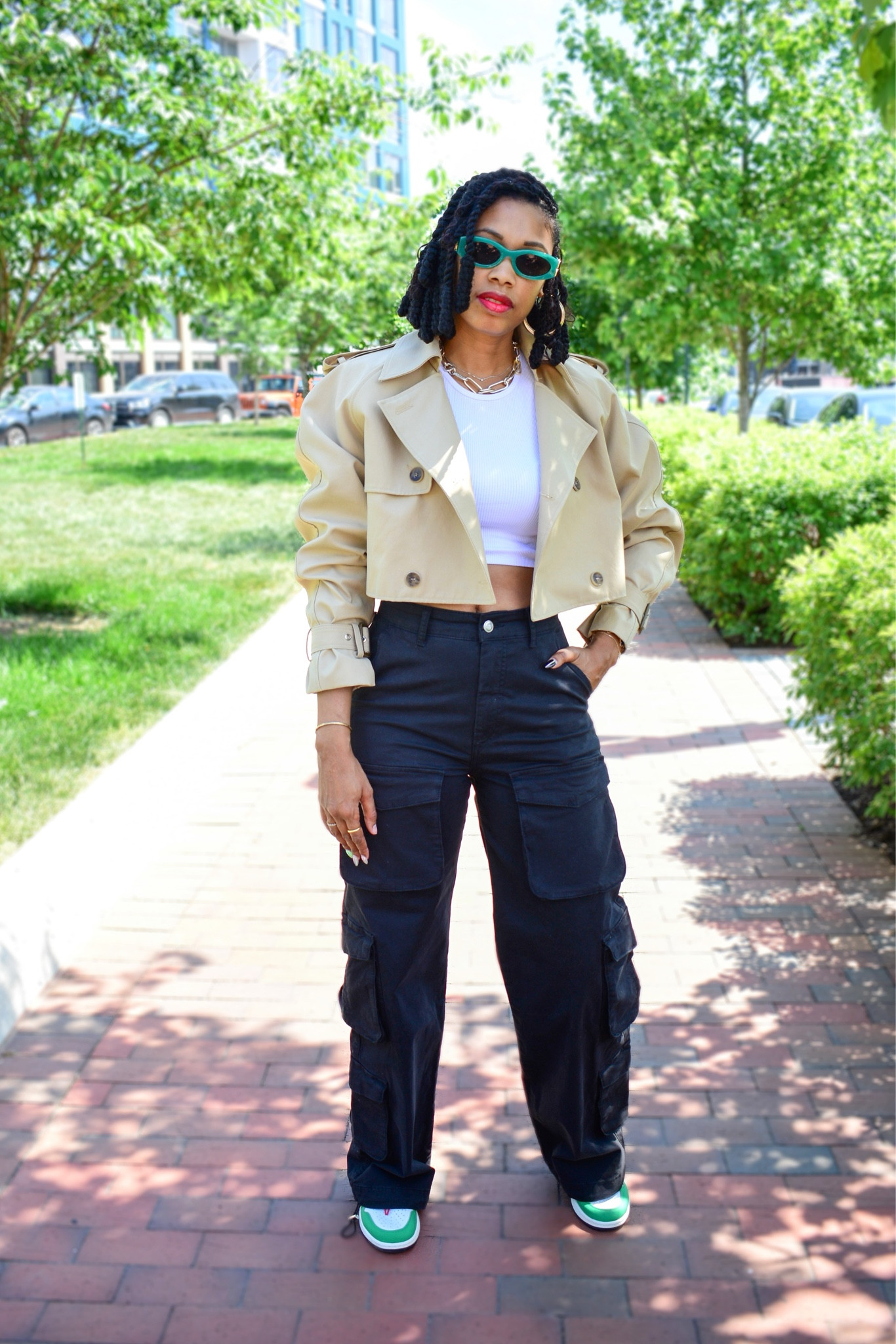 TREND ALERT 🚨 

THE CROPPED TRENCH!!

#LTKfindsunder100 #LTKstyletip #LTKfindsunder50