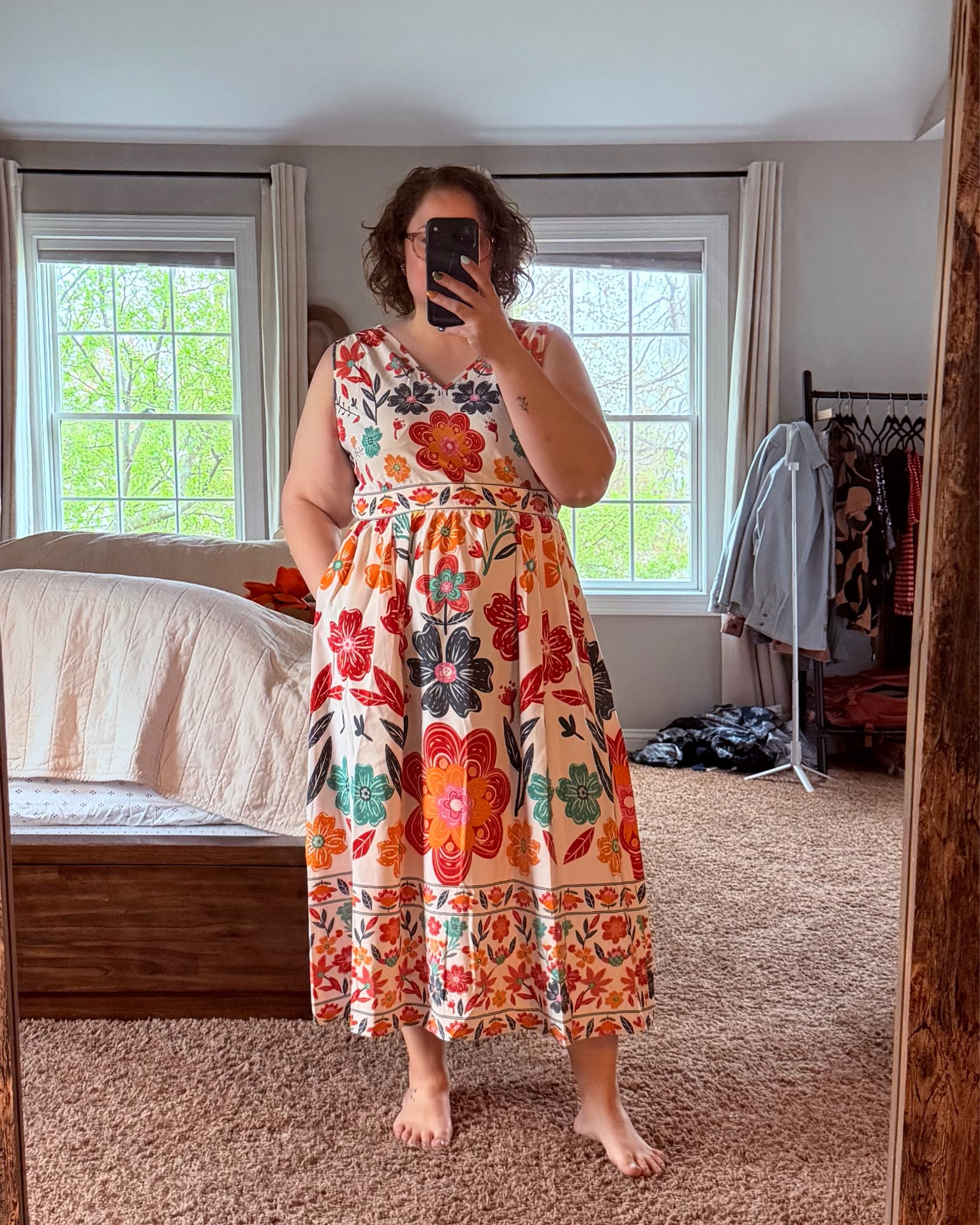 Size 18/20 

Bust 43  //  waist 42 //  hips 52  //  5’6” 
 
Little snug but cute!

#LTKPlusSize #LTKMothersDay #LTKMidsize