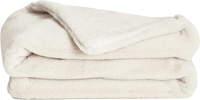 UnHide Lil’ Marsh - Faux Fur Blanket - Durable, Lightweight, Extra Soft Blanket - Machine Washa... | Amazon (US)