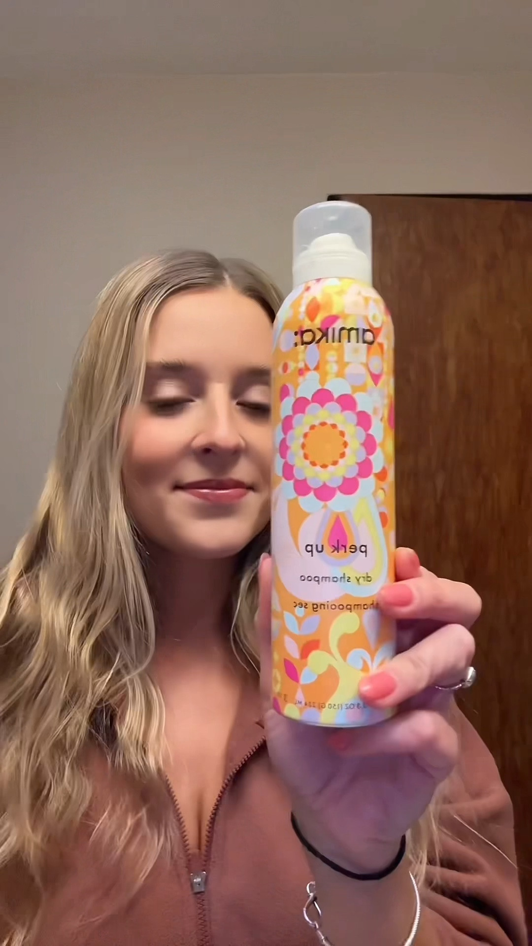 My favorite dry shampoo💨🤌🏼
Smells amazing and leaves your hair feeling clean without being weighed down👏🏼

#amika #dryshampoo #sephora #walmart #amazon #qvc #haircare #selfcare #hairproducts 

#LTKBeauty #LTKFindsUnder50 #LTKMostLoved