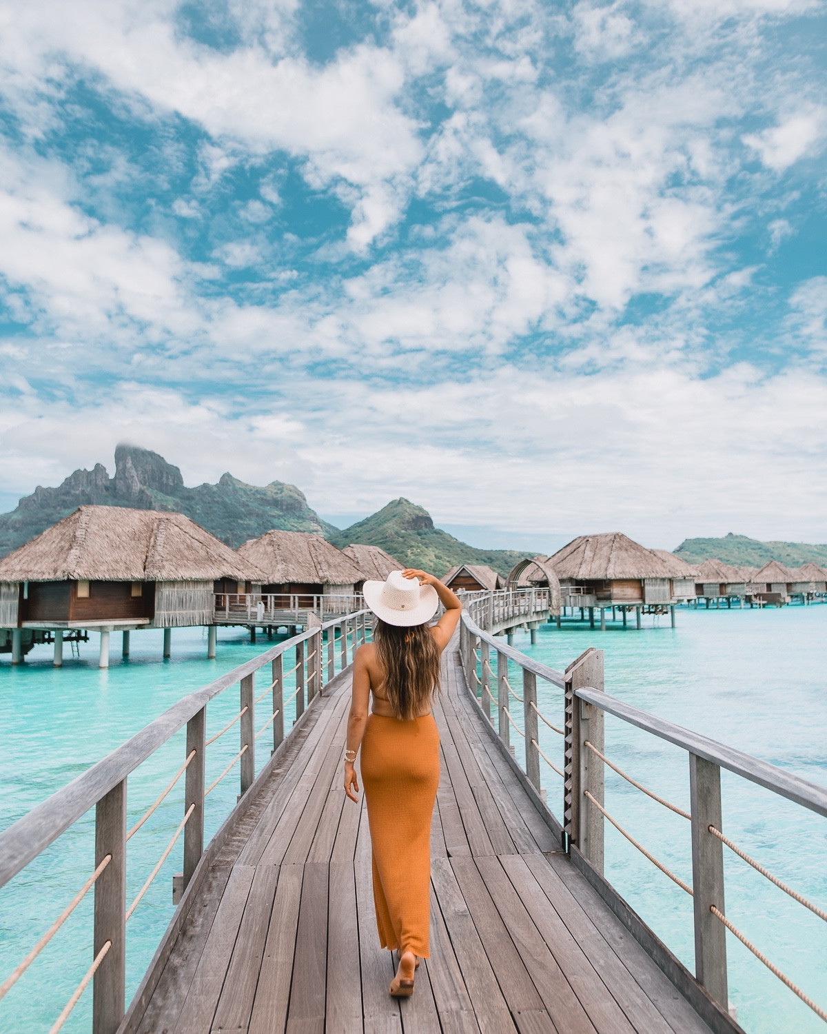 
Effortless elegance meets smart sun protection ☀️✨ obsessed with these accessories from @ericjavits. The Eric Javits Western Hat offers timeless style with UPF 50+ protection, while the Arika Sandal blends artisanal raffia with plush leather and has arch support for all-day comfort, perfect for resort days or casual summer days . Chic has never felt so good!

Linked these and other similar accessories in my @shop.ltk. Shop the collection at ericjavits.com and use my code Jyotsna10 for 10% off sitewide. Code expired 7/31.

#ad #ericjavits #shopltk #summeressentials #luxurysummer

#LTKTravel #LTKSaleAlert #LTKSwim