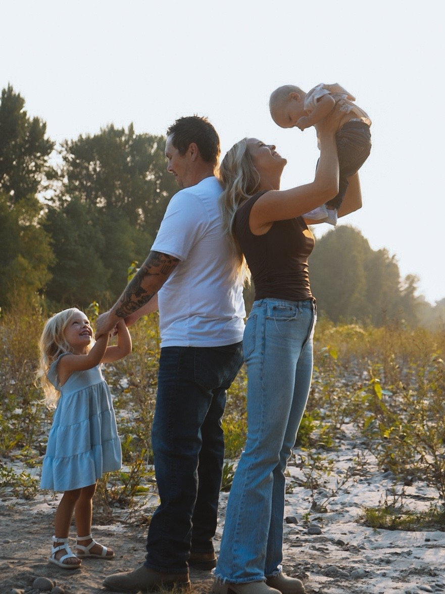 Family pictures outfits 

#LTKKids #LTKStyleTip #LTKFamily