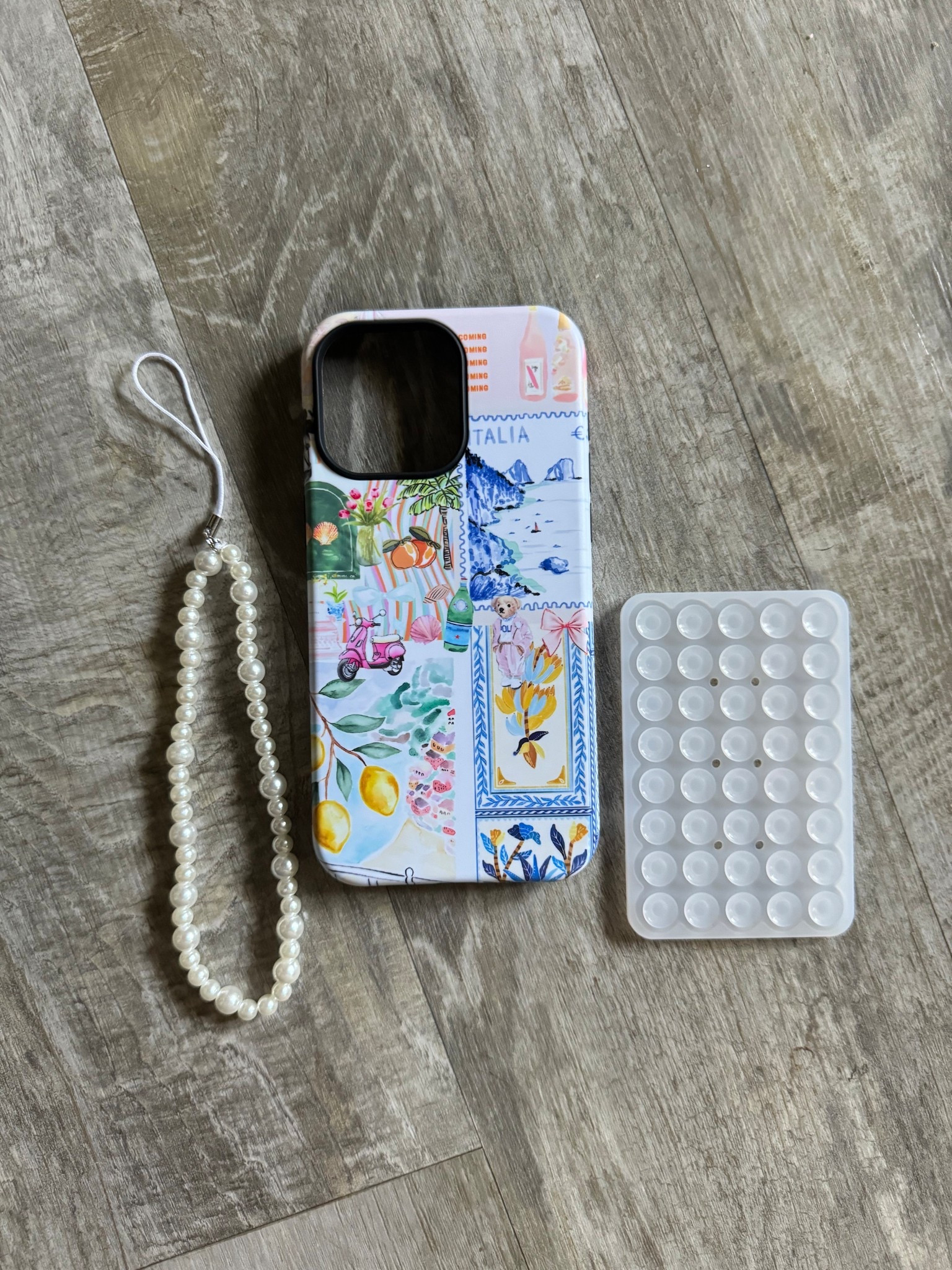 new summer phone case 

#LTKTravel #LTKSummerEdit #LTKStyleTip