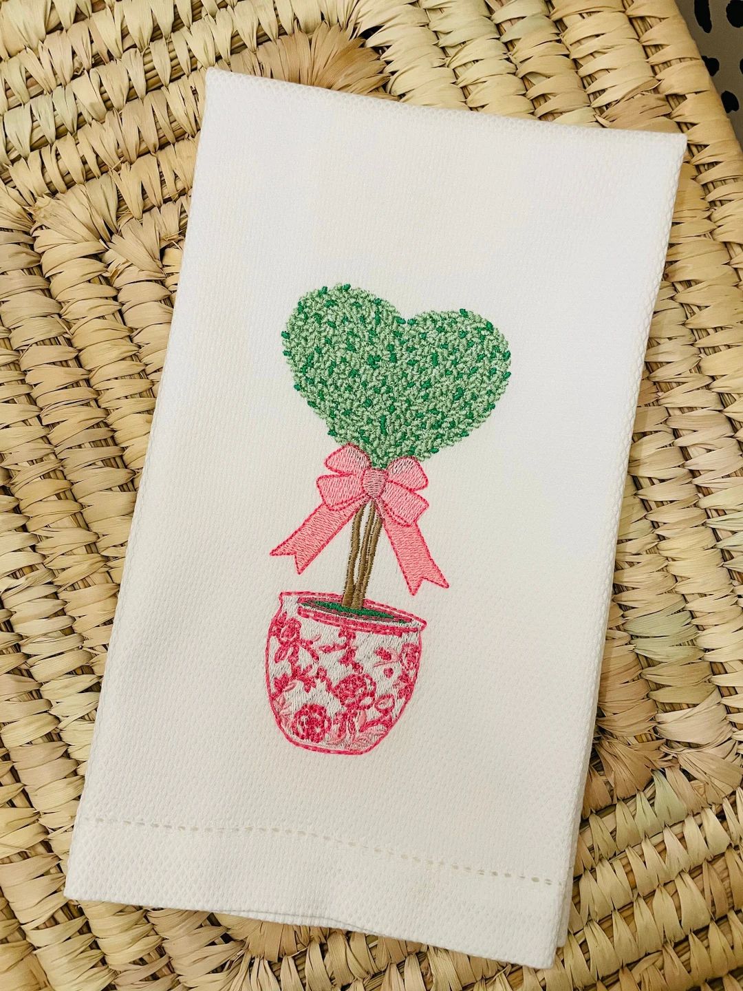 Chinoiserie Valentine Topiary Hand Towel - Etsy | Etsy (US)