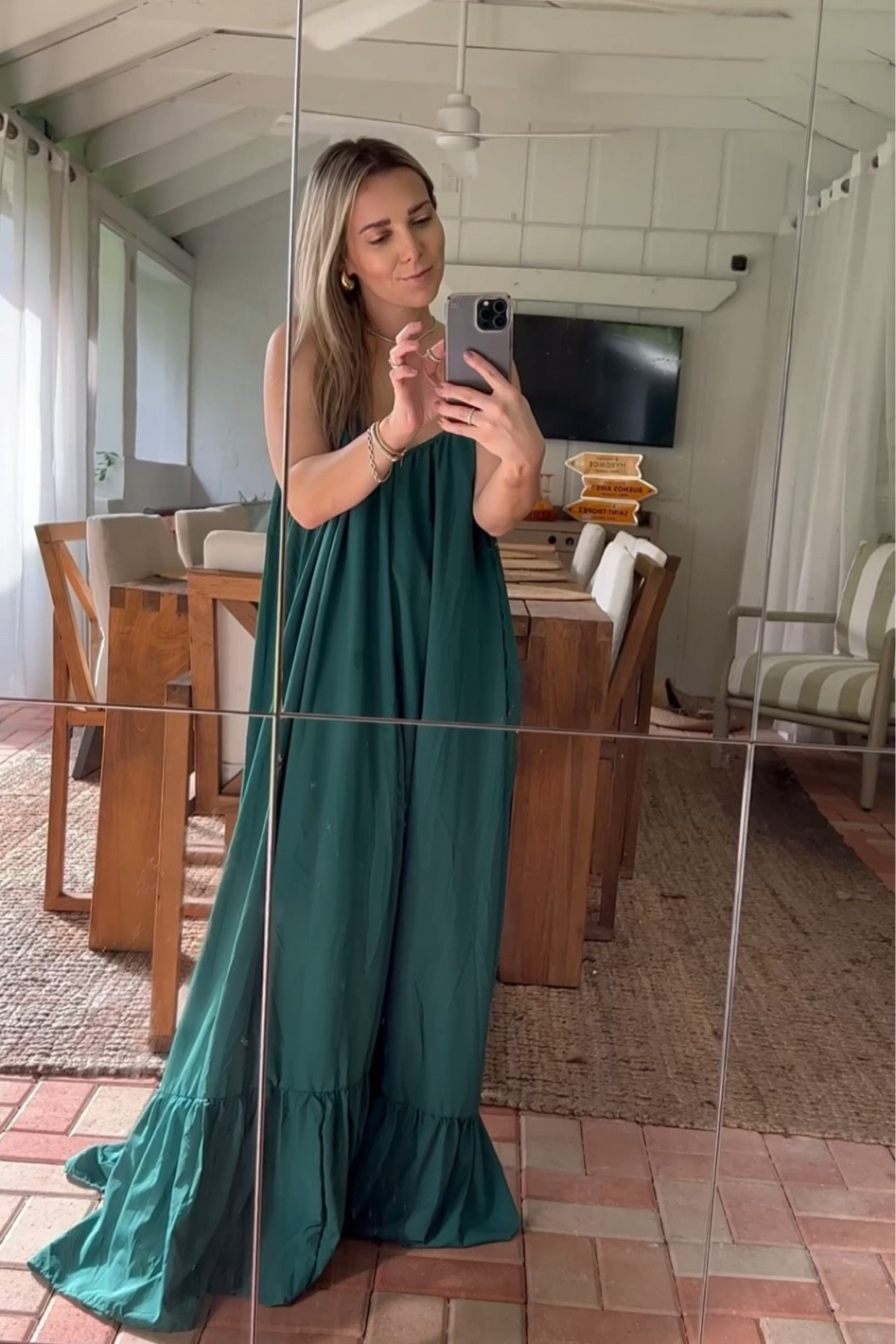 The perfect holiday dress! It’s also a designer look for less. This dress is perfect for Christmas and the holidays but it also comes in other colors too like red. 

Red Christmas dress. Christmas dress, Christmas outfit ideas. 

#LTKHoliday #LTKstyletip #LTKGiftGuide