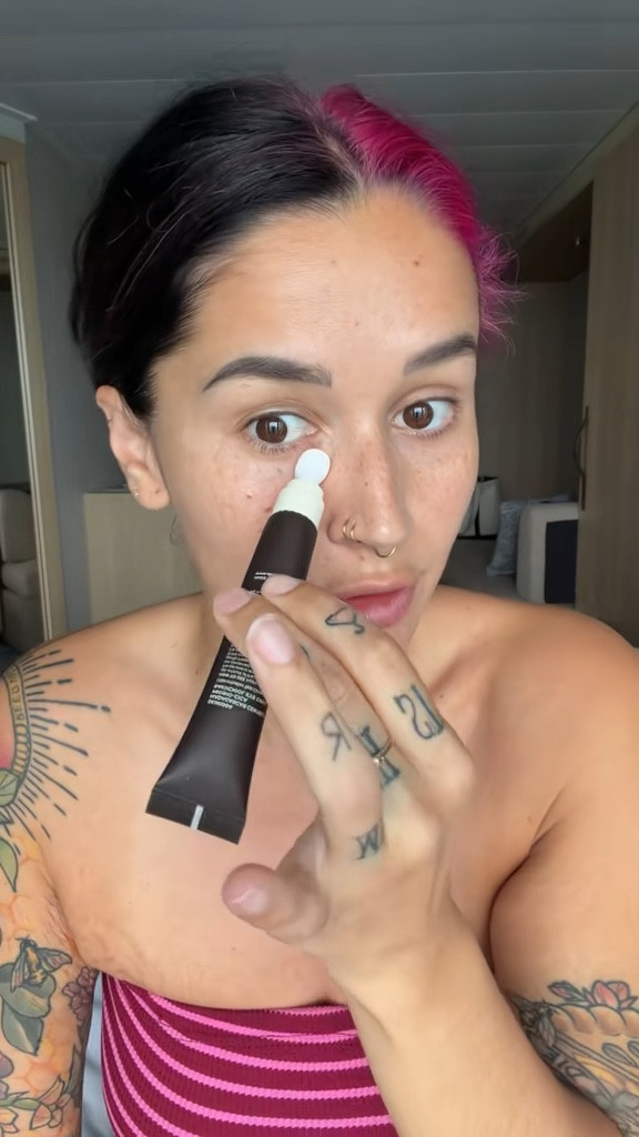 Undereye wrinkles? We don’t know her💅🏻 
#skin1004 #eyecream #bakuchiol #skincareroutine #antiwrinkle

#LTKFindsUnder100 #LTKselfcare #LTKBeauty