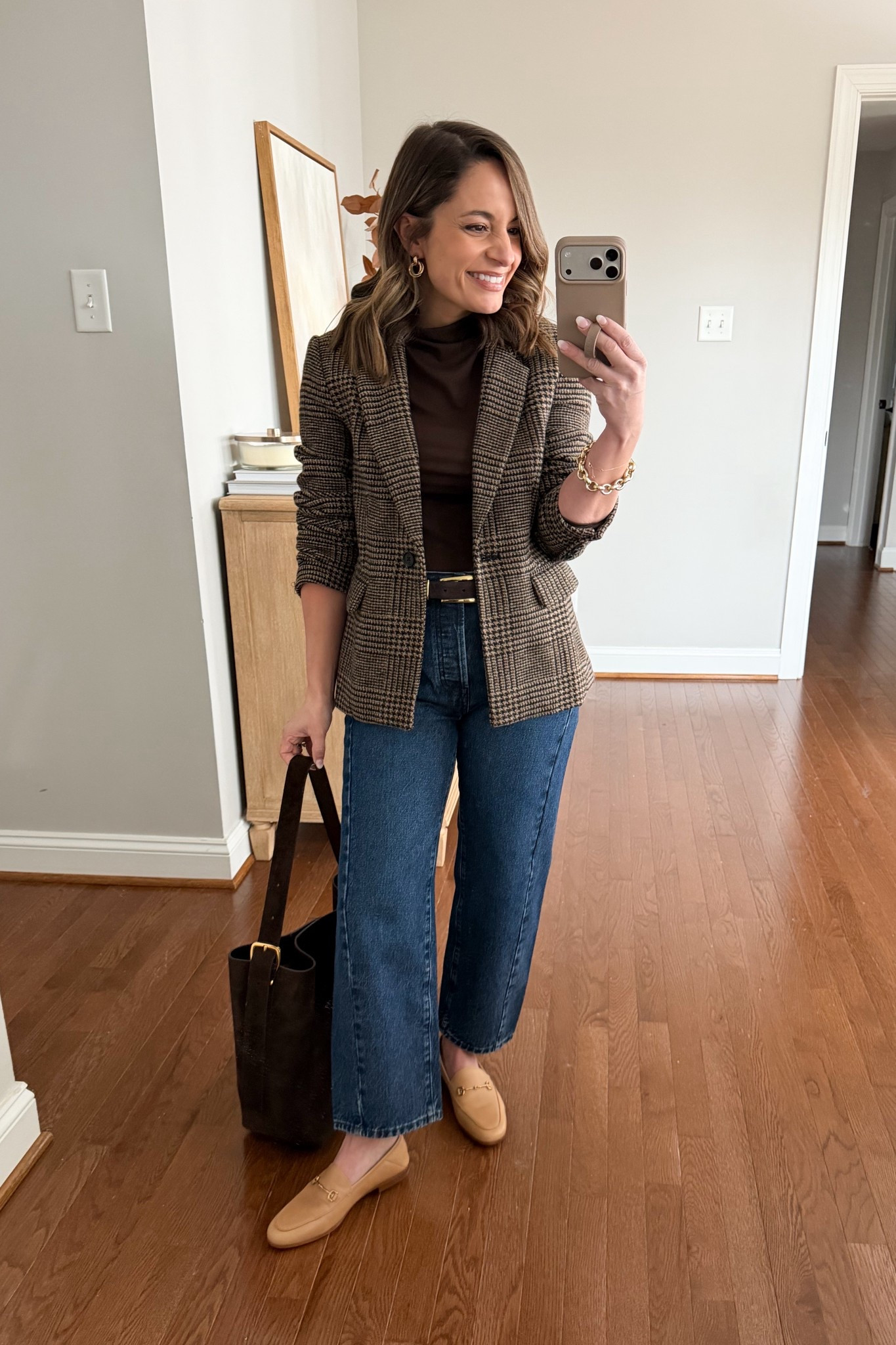 The shoes I’m wearing with barrel jeans this winter! 

Jeans (Madewell): petite 24 - relaxed fit, 10” rise, 25” inseam. 100% cotton 
Slim Profile Loafers (Sam Edelman): tts in French sand 
Top (Amazon): xs 
Belt (Madewell) 
Blazer (BR Factory): petite 00/xxs 

My measurements for reference: I’m 4’10” and 105lbs. My bust, waist, and hip measurement is 32”, 24”, and 36”.

#LTKPetite