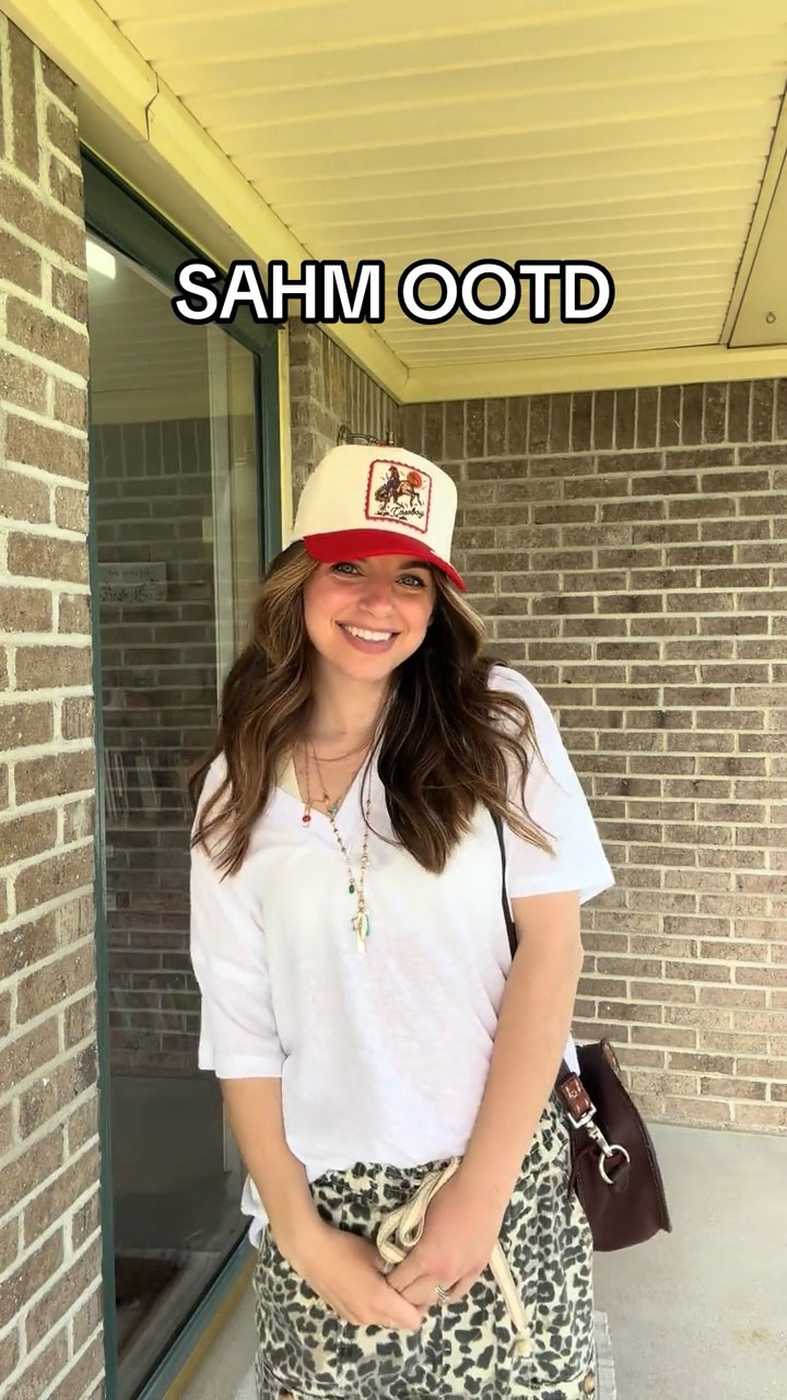 @Three Bird Nest 

#LTKmomlife #LTKdayinmylife #LTKootd