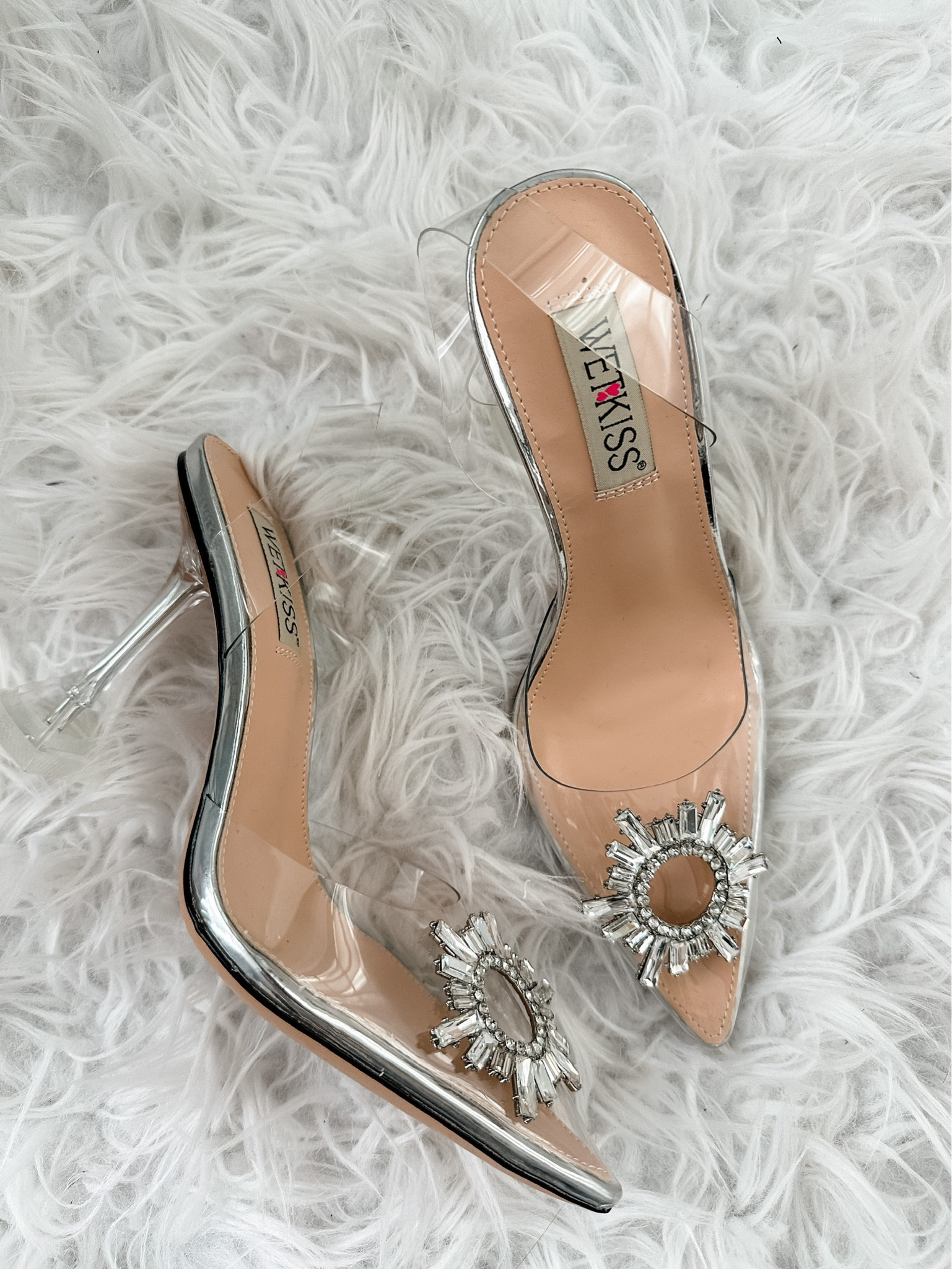 I’ve had these heels & love them! They are perfect for events during the holiday season! 

Loverly Grey, Amazon finds, holiday heels, holiday outfit 

#LTKShoeCrush #LTKStyleTip #LTKHoliday