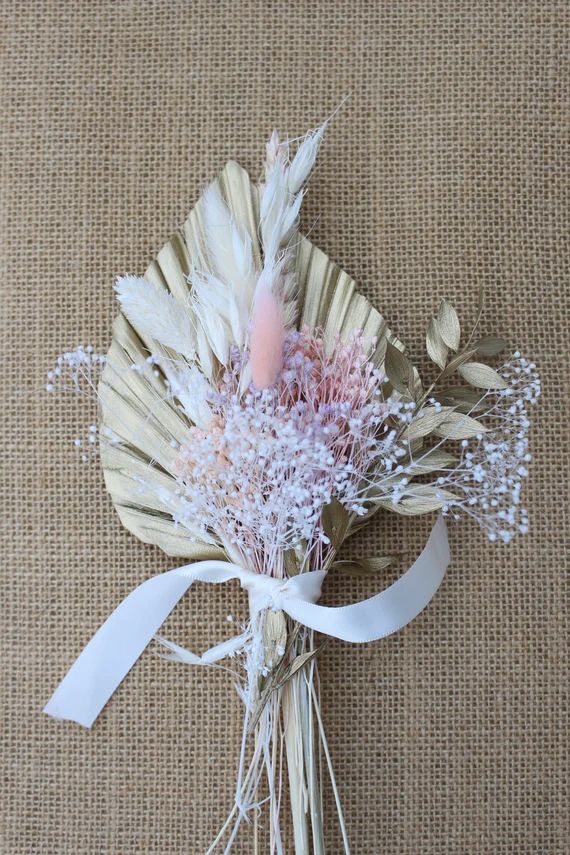 Banana Pudding Cake Topper/ Dried Flowers Bouquet/home Decor/ - Etsy | Etsy (US)