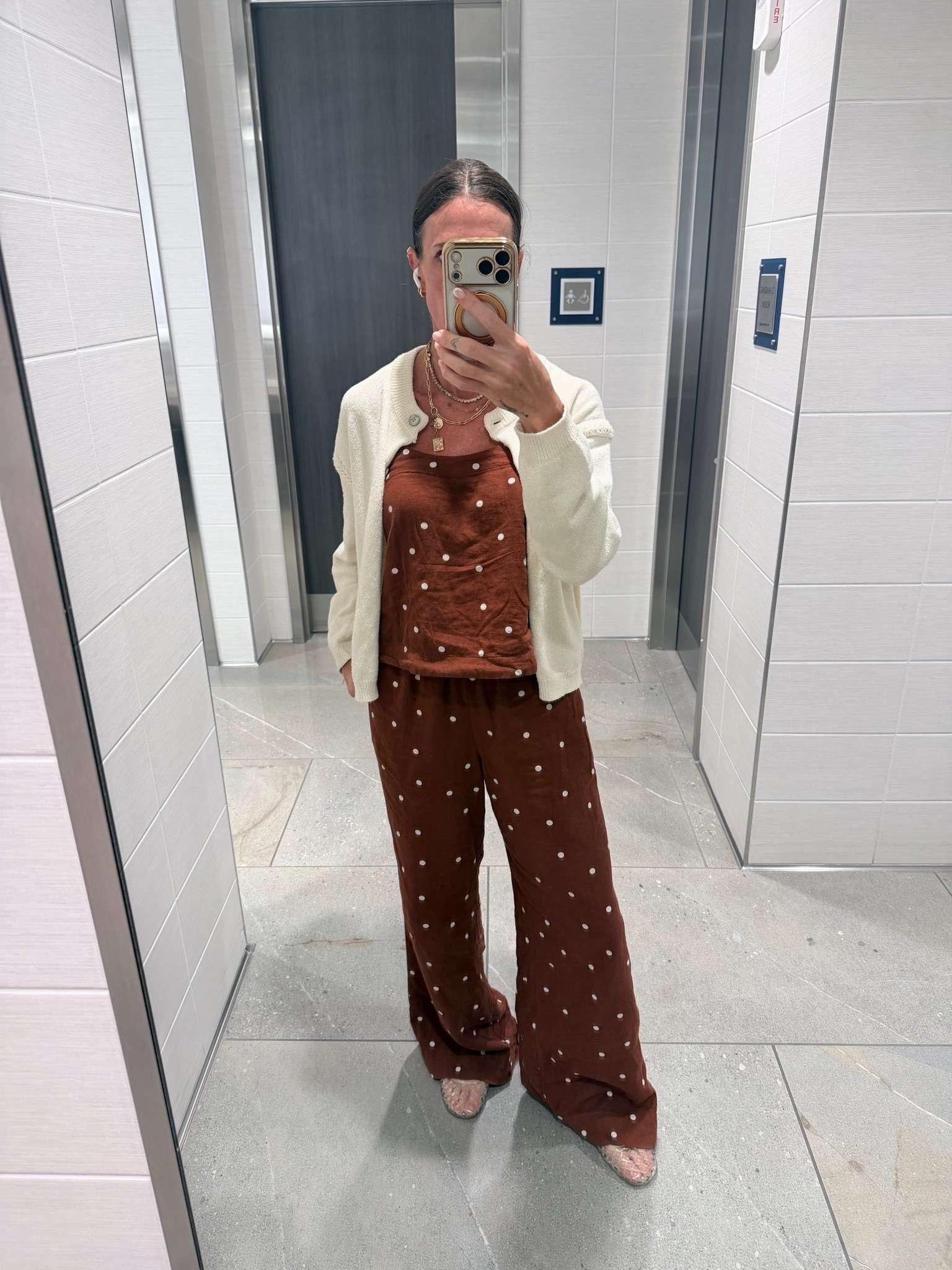 Perfect travel outfit

#LTKootd #LTKTravel
