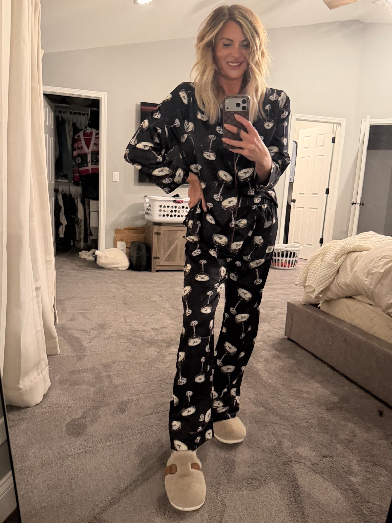 PJ PARTY! Cookie & ornament exchange with my girls! 🤎 

#LTKFindsUnder50 #LTKBeauty #LTKHoliday