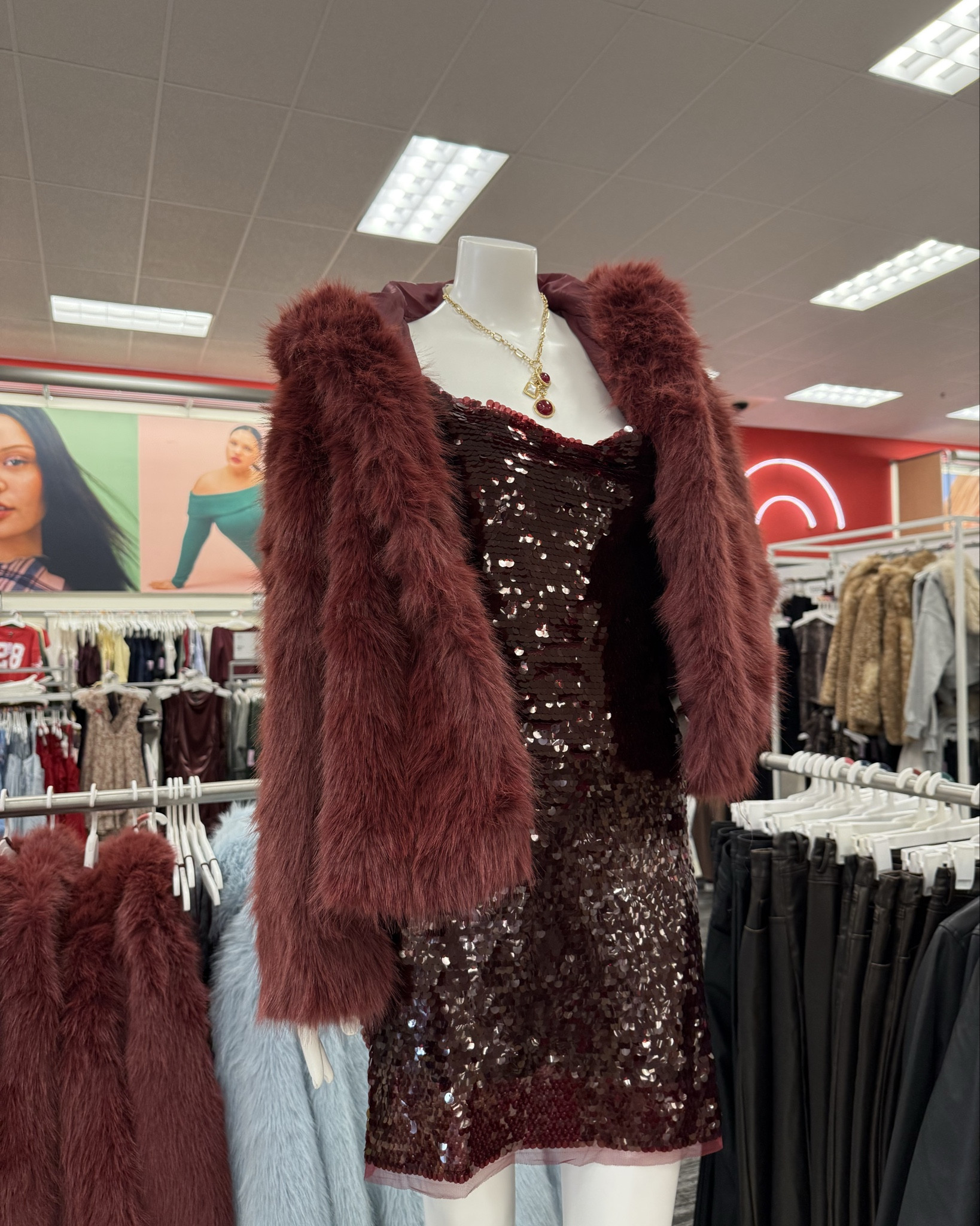 Gorgeous holiday party outfits! 

#LTKFindsUnder50 #LTKOver40 #LTKHoliday