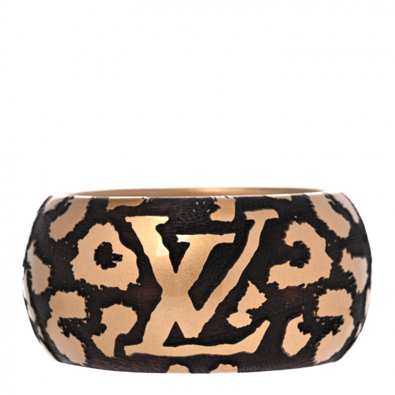 LOUIS VUITTON

Leomonogram Wide Bracelet Gold | Fashionphile